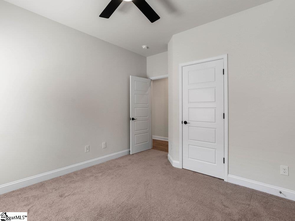48 Woodcross Drive Simpsonville, SC 29681