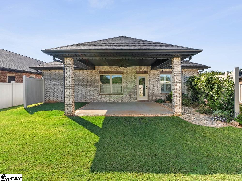 48 Woodcross Drive Simpsonville, SC 29681