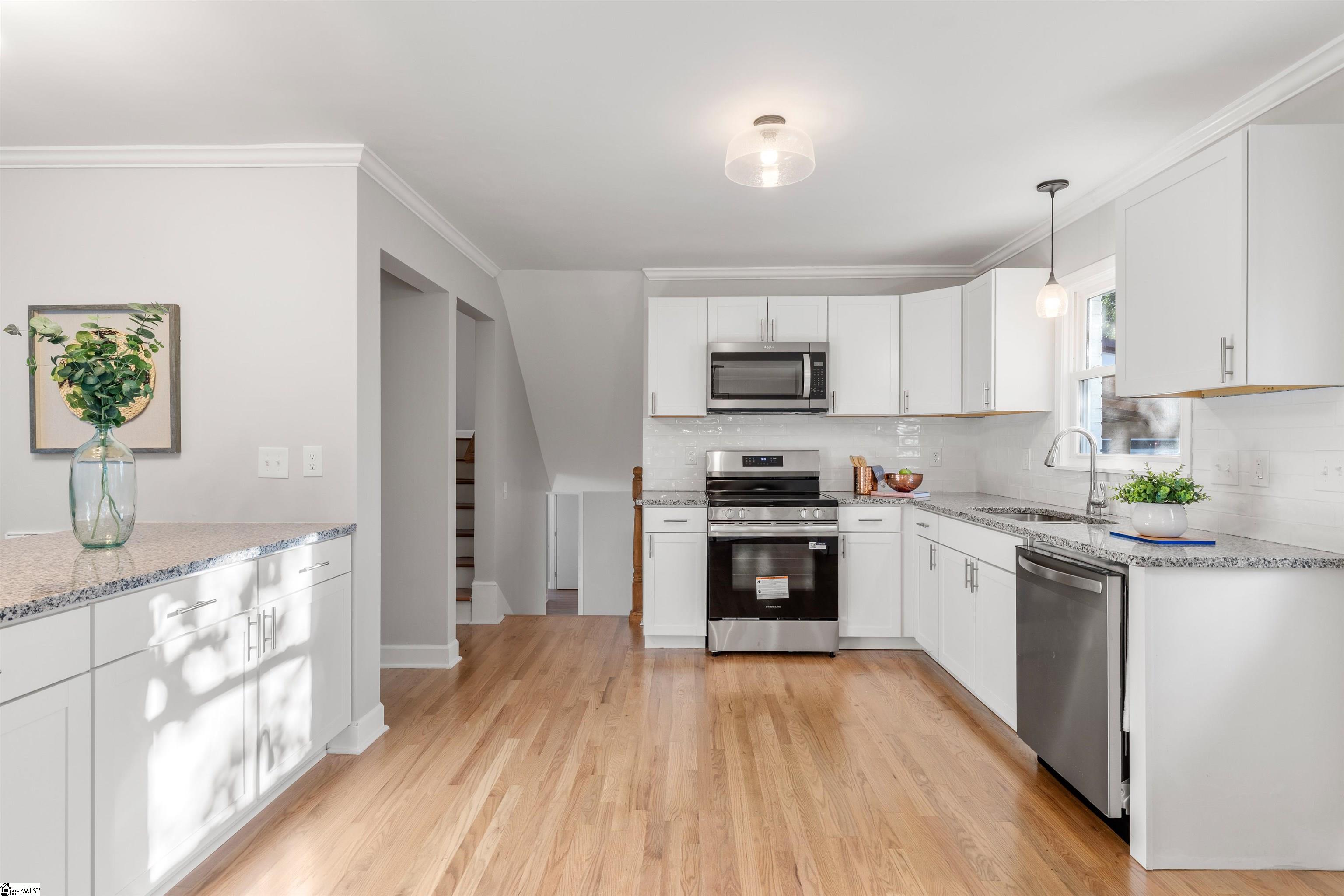 127 Waddell Road Greenville, SC 29609