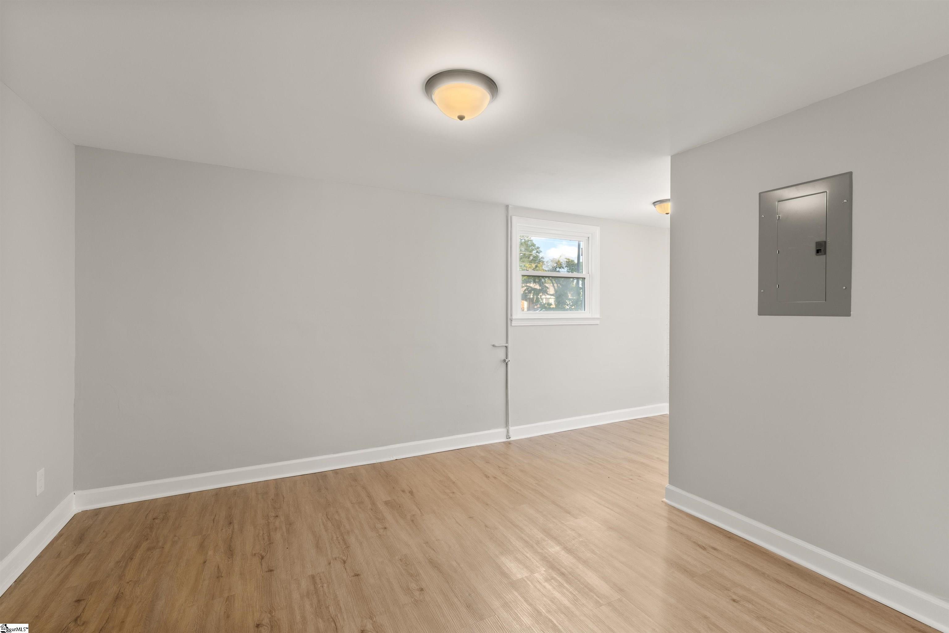 127 Waddell Road Greenville, SC 29609