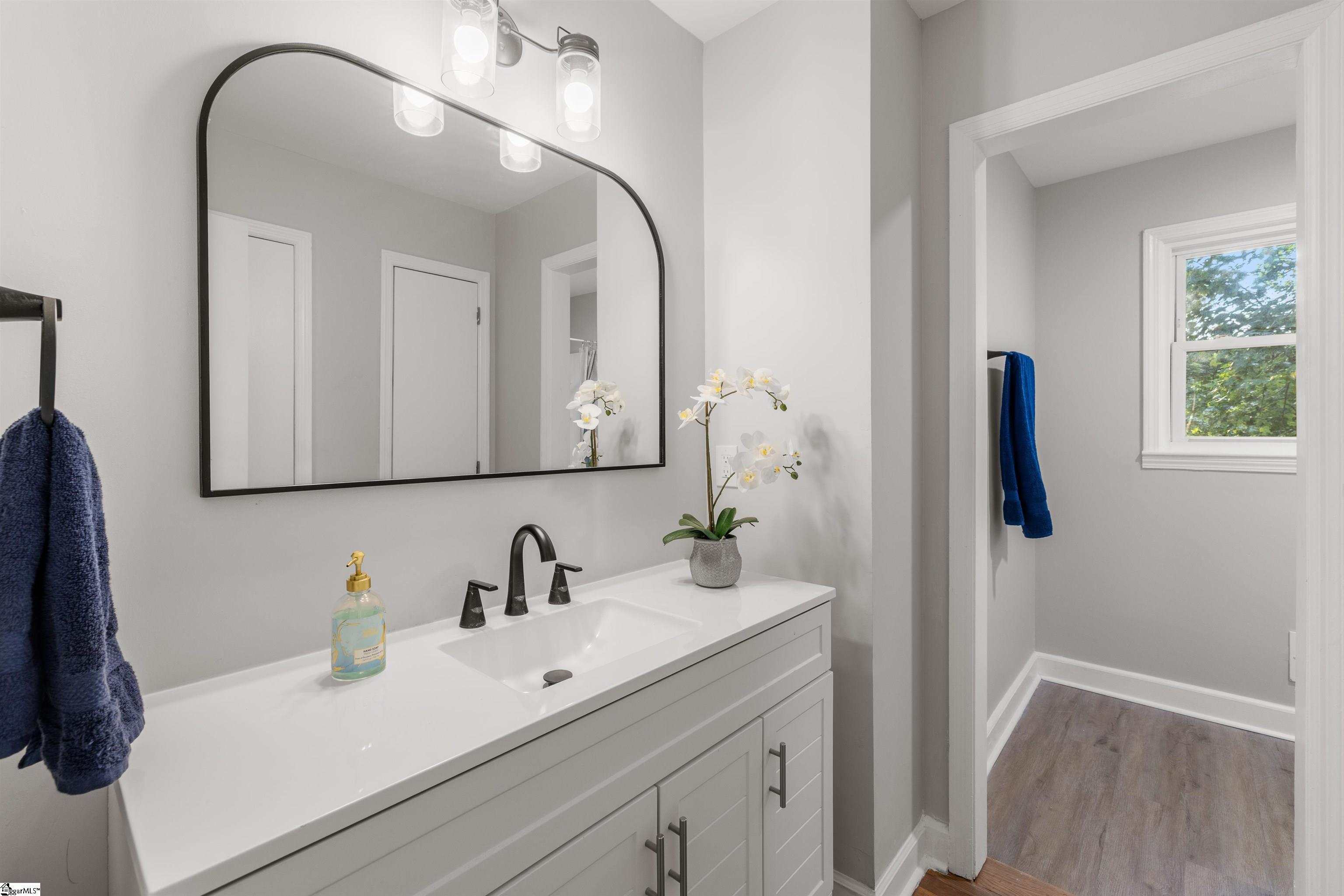 127 Waddell Road Greenville, SC 29609