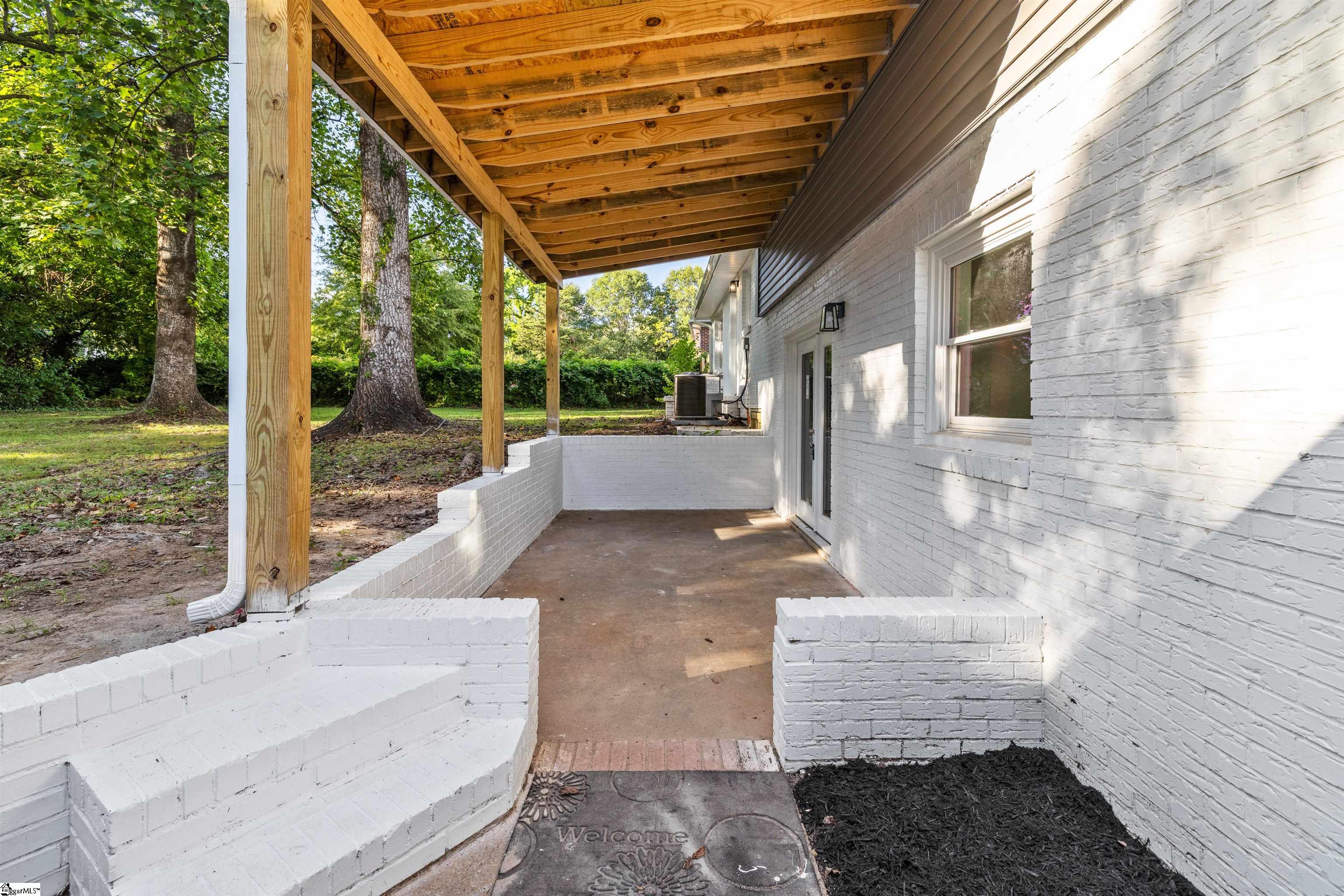 127 Waddell Road Greenville, SC 29609