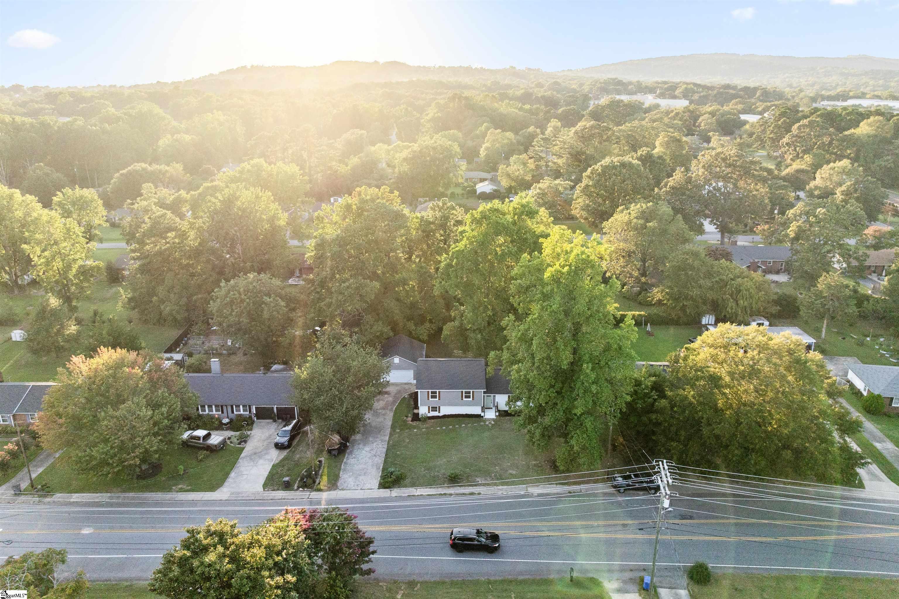 127 Waddell Road Greenville, SC 29609