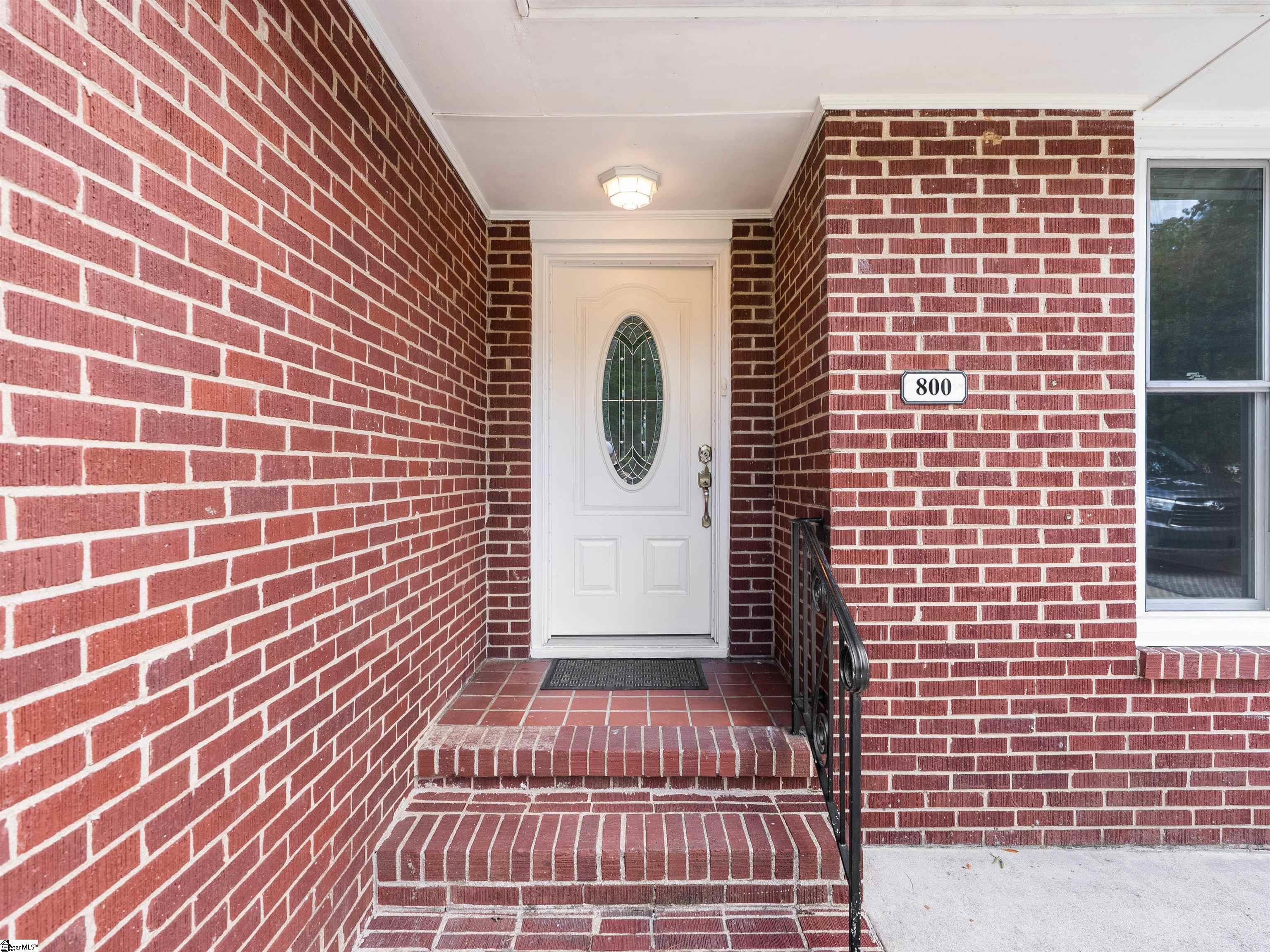 800 E Lee Road Taylors, SC 29687