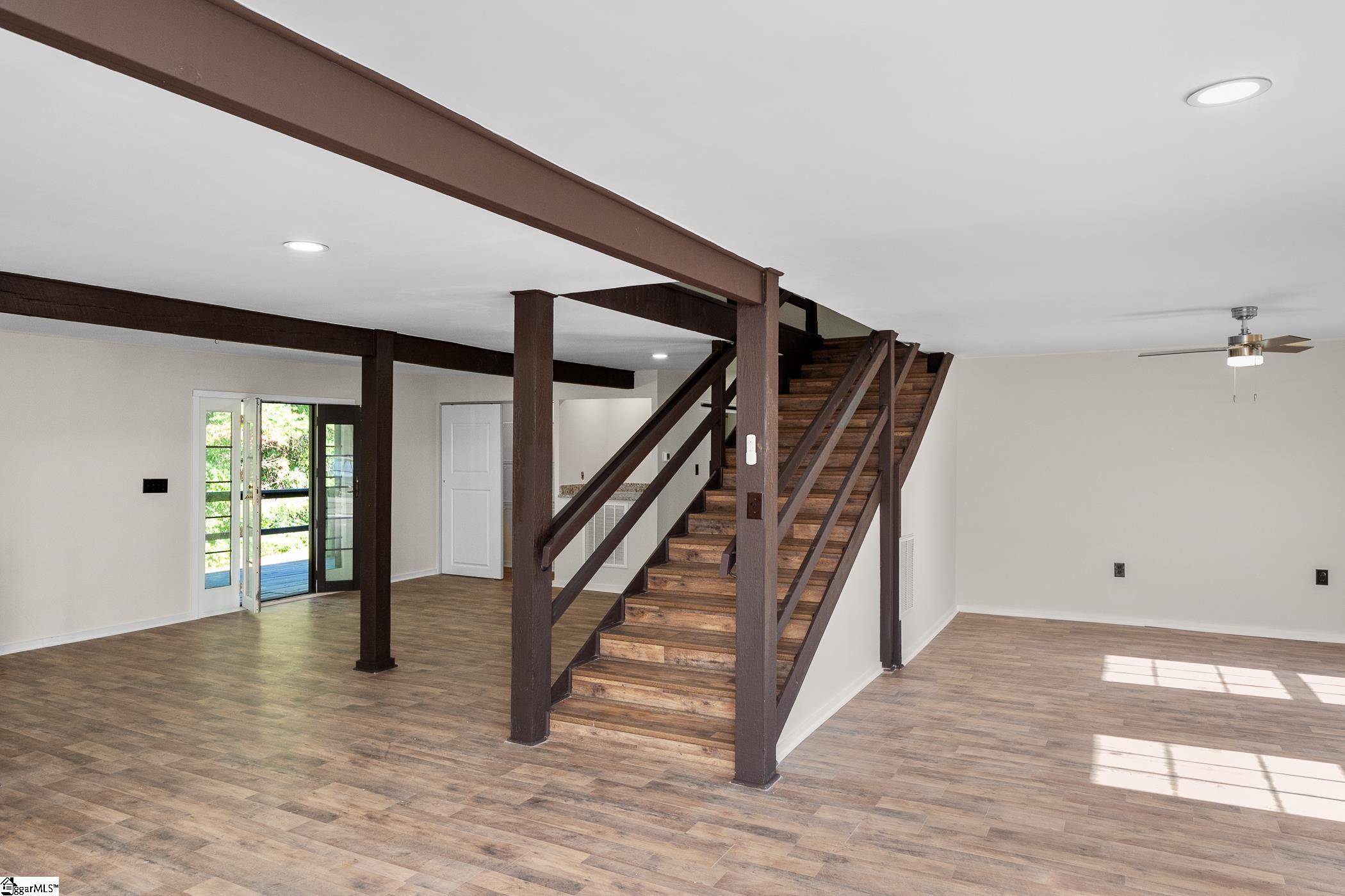 141 Agnes Drive Duncan, SC 29334