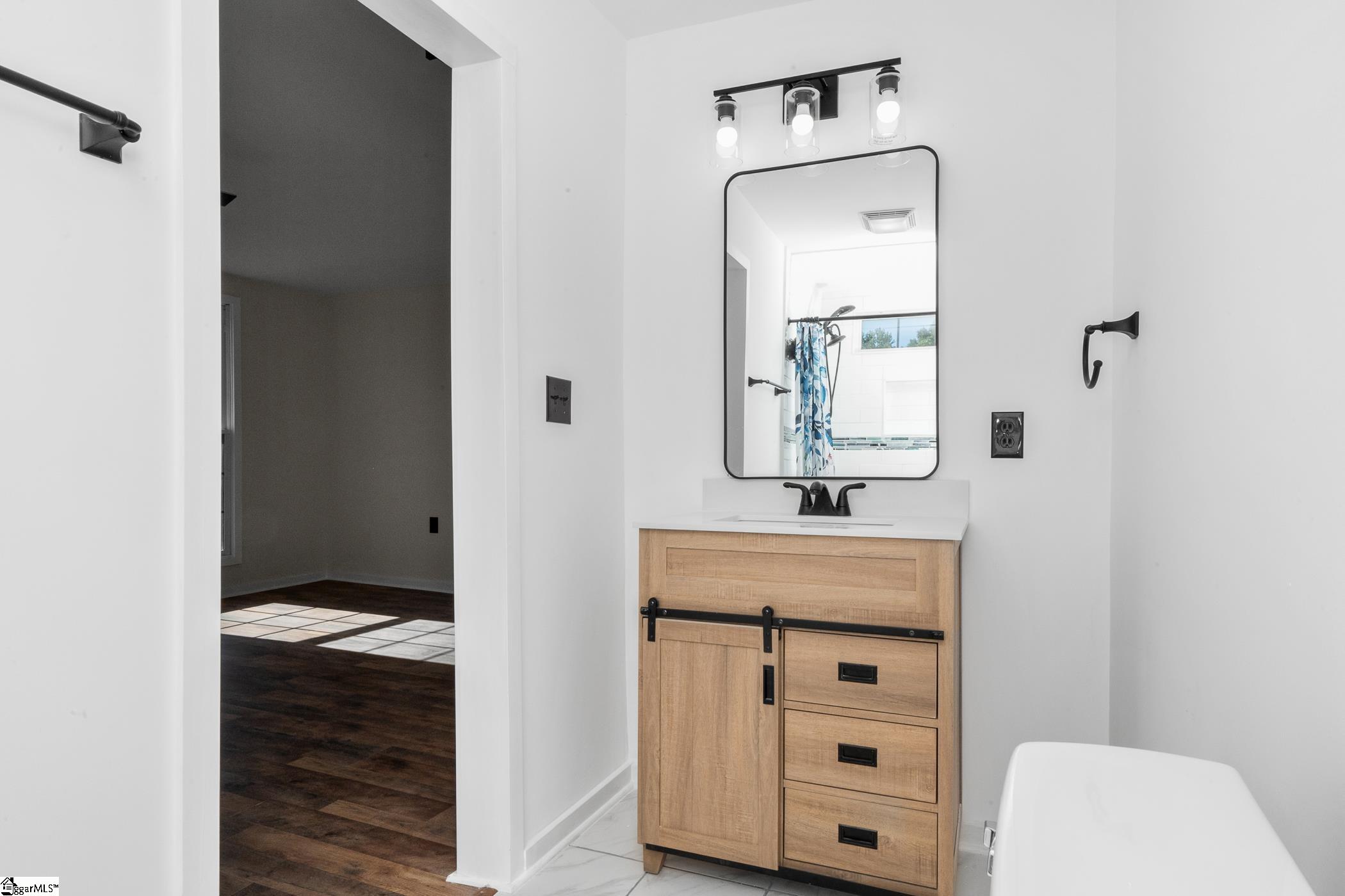 141 Agnes Drive Duncan, SC 29334
