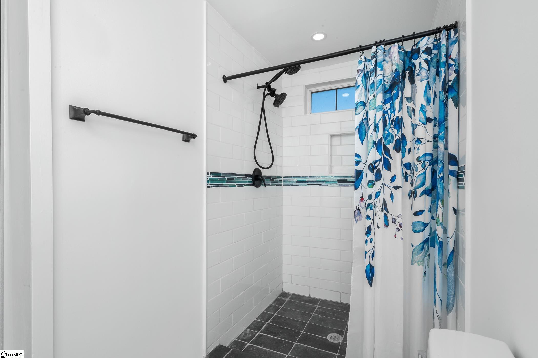 141 Agnes Drive Duncan, SC 29334