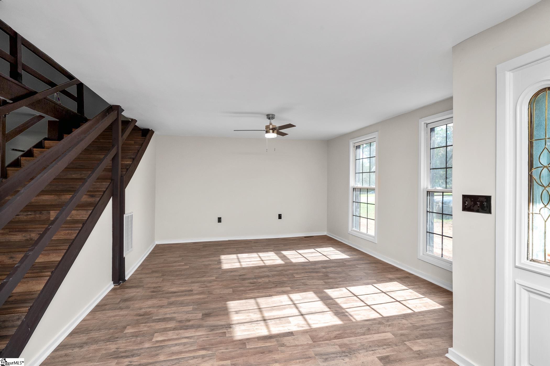 141 Agnes Drive Duncan, SC 29334