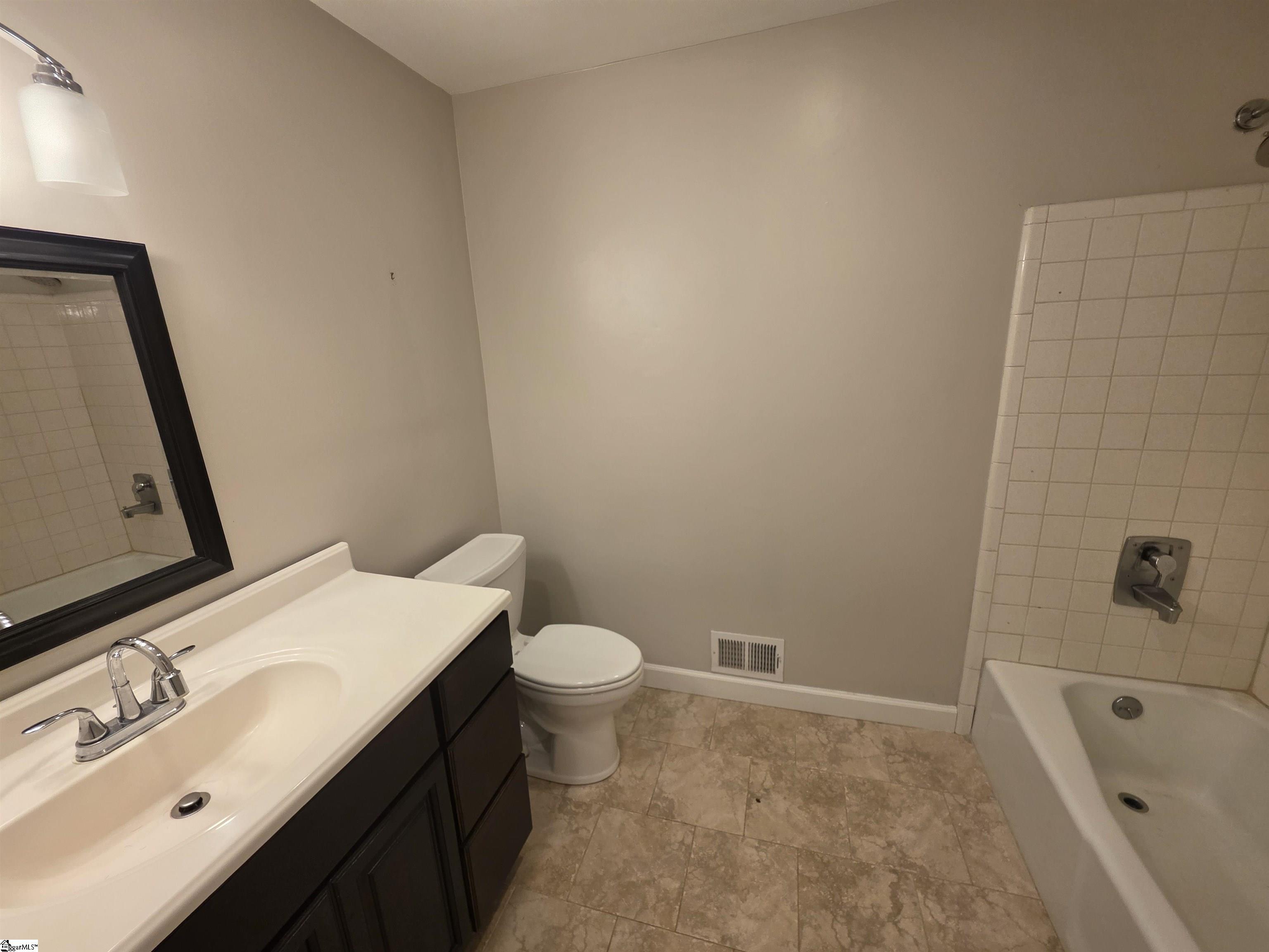 5023 Raintree Lane Greenville, SC 29615