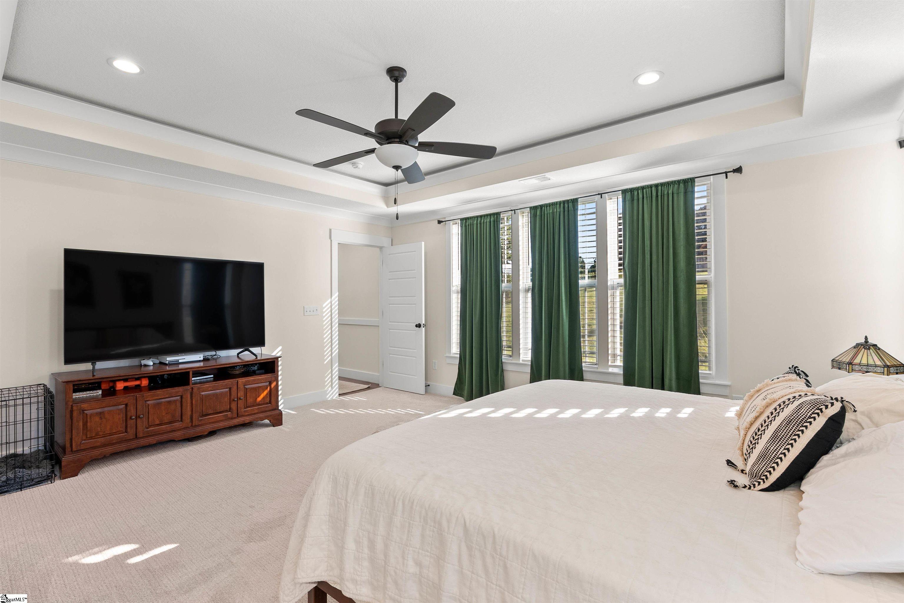 2 Double Crest Drive Taylors, SC 29687