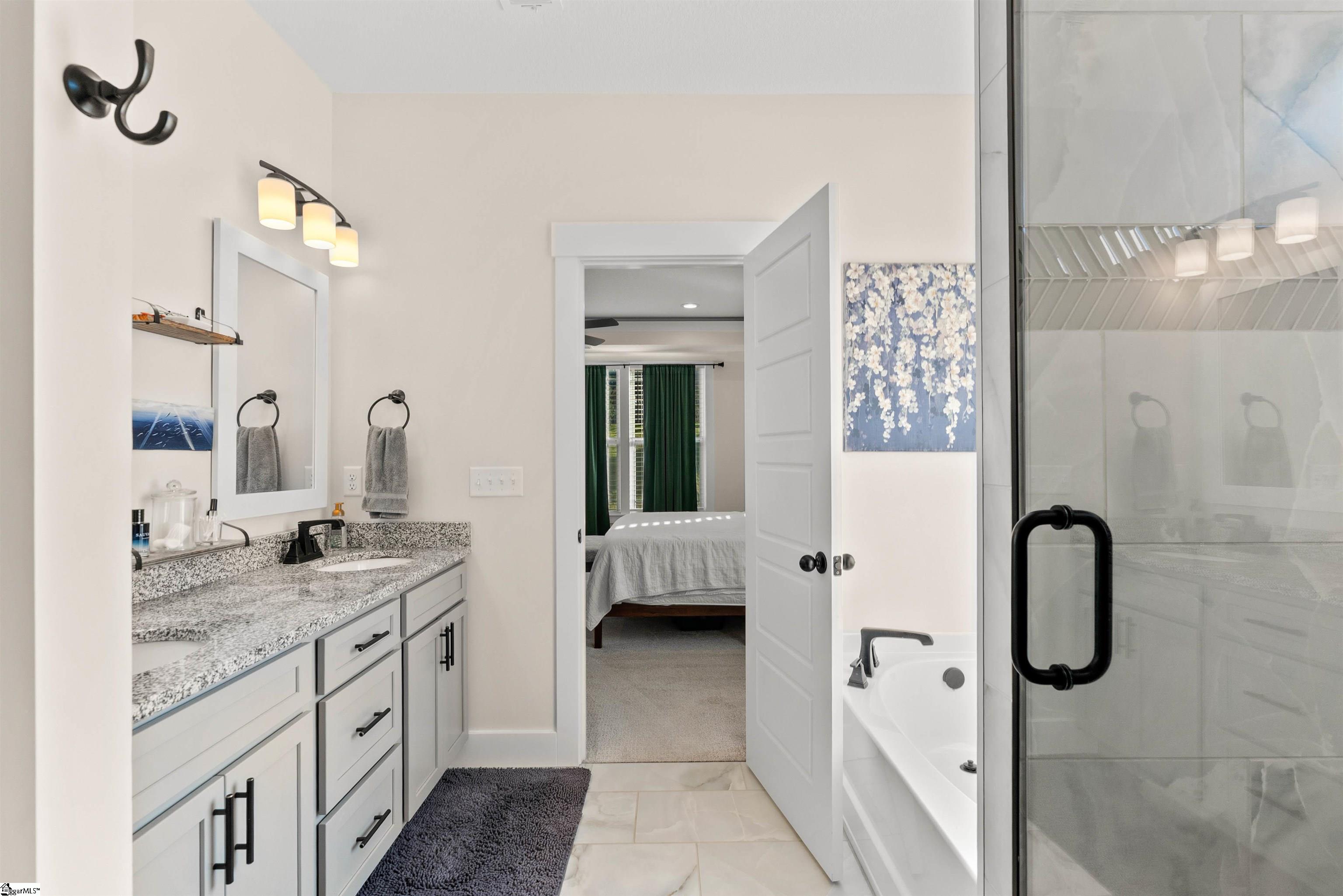 2 Double Crest Drive Taylors, SC 29687