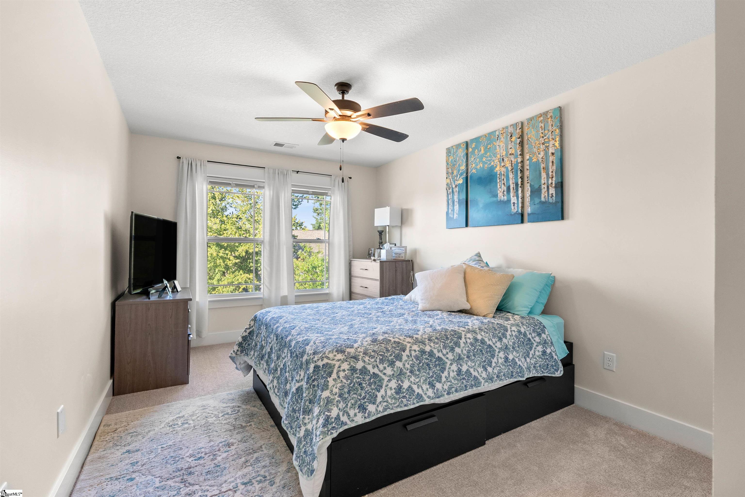 2 Double Crest Drive Taylors, SC 29687