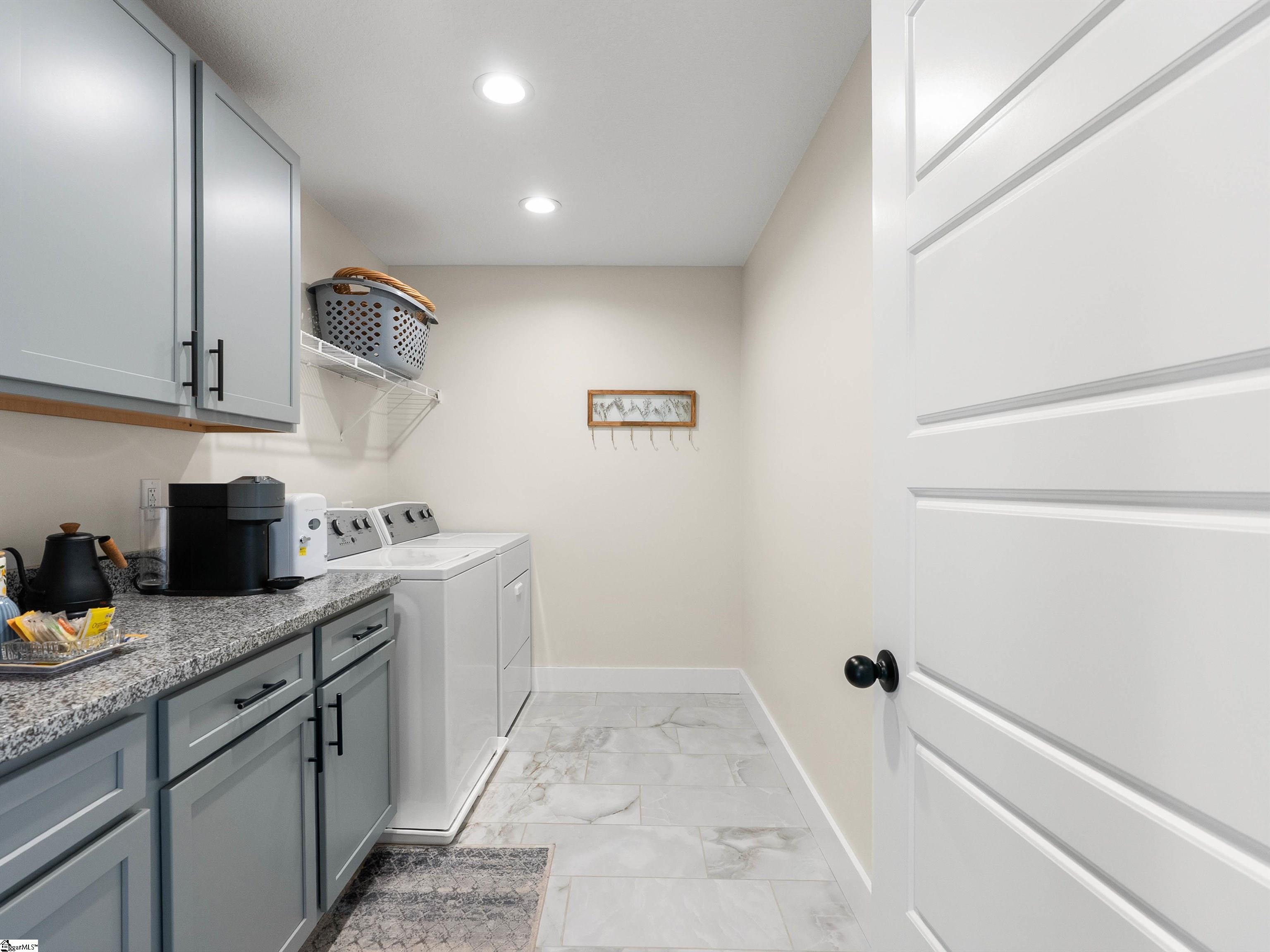 2 Double Crest Drive Taylors, SC 29687