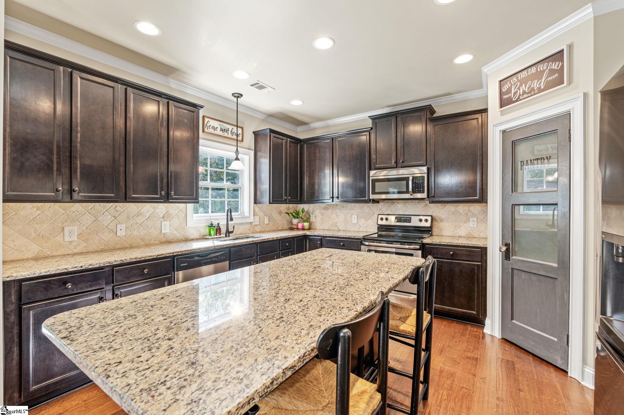 27 Laurelhart Lane Simpsonville, SC 29681