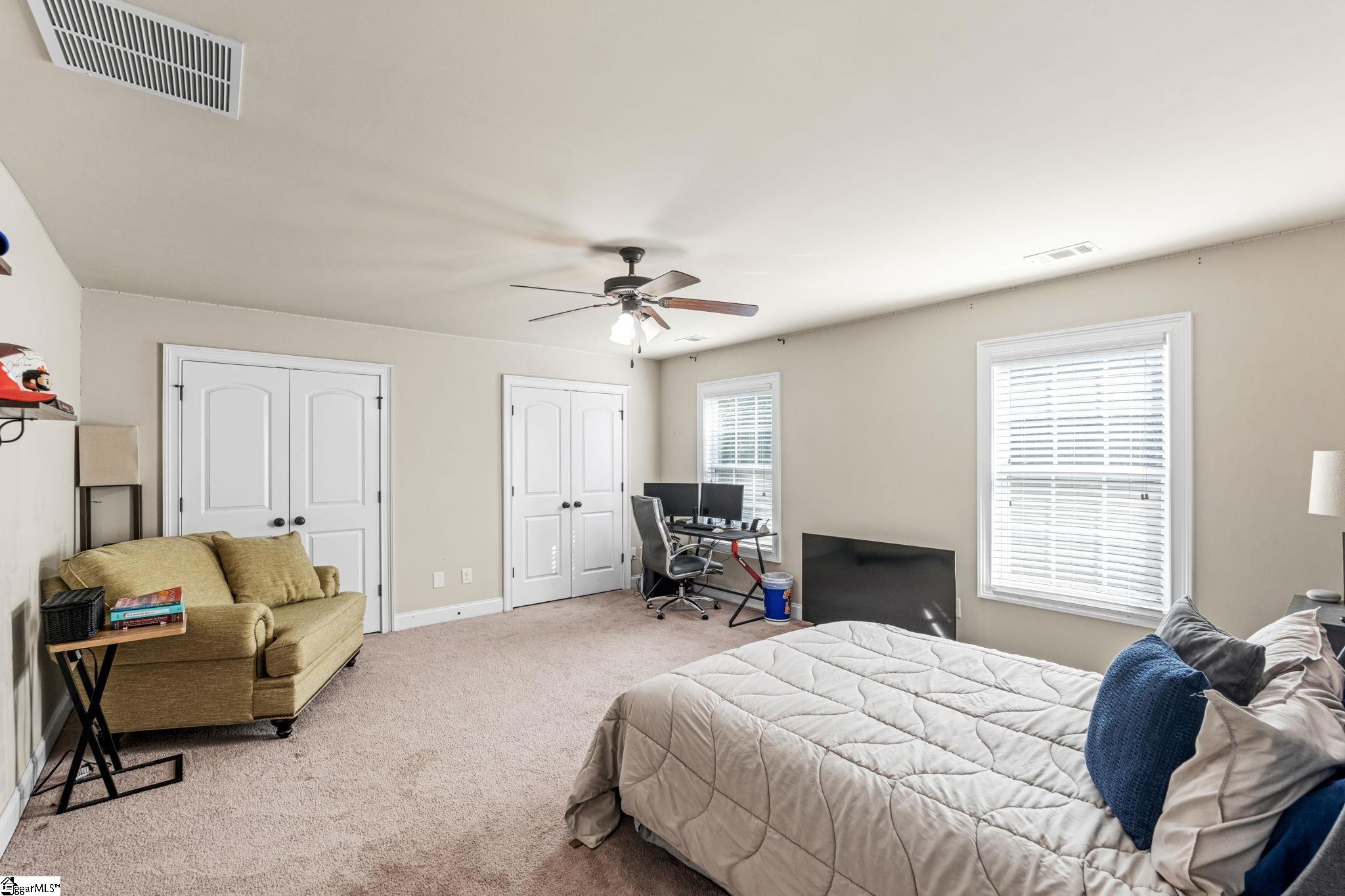 27 Laurelhart Lane Simpsonville, SC 29681