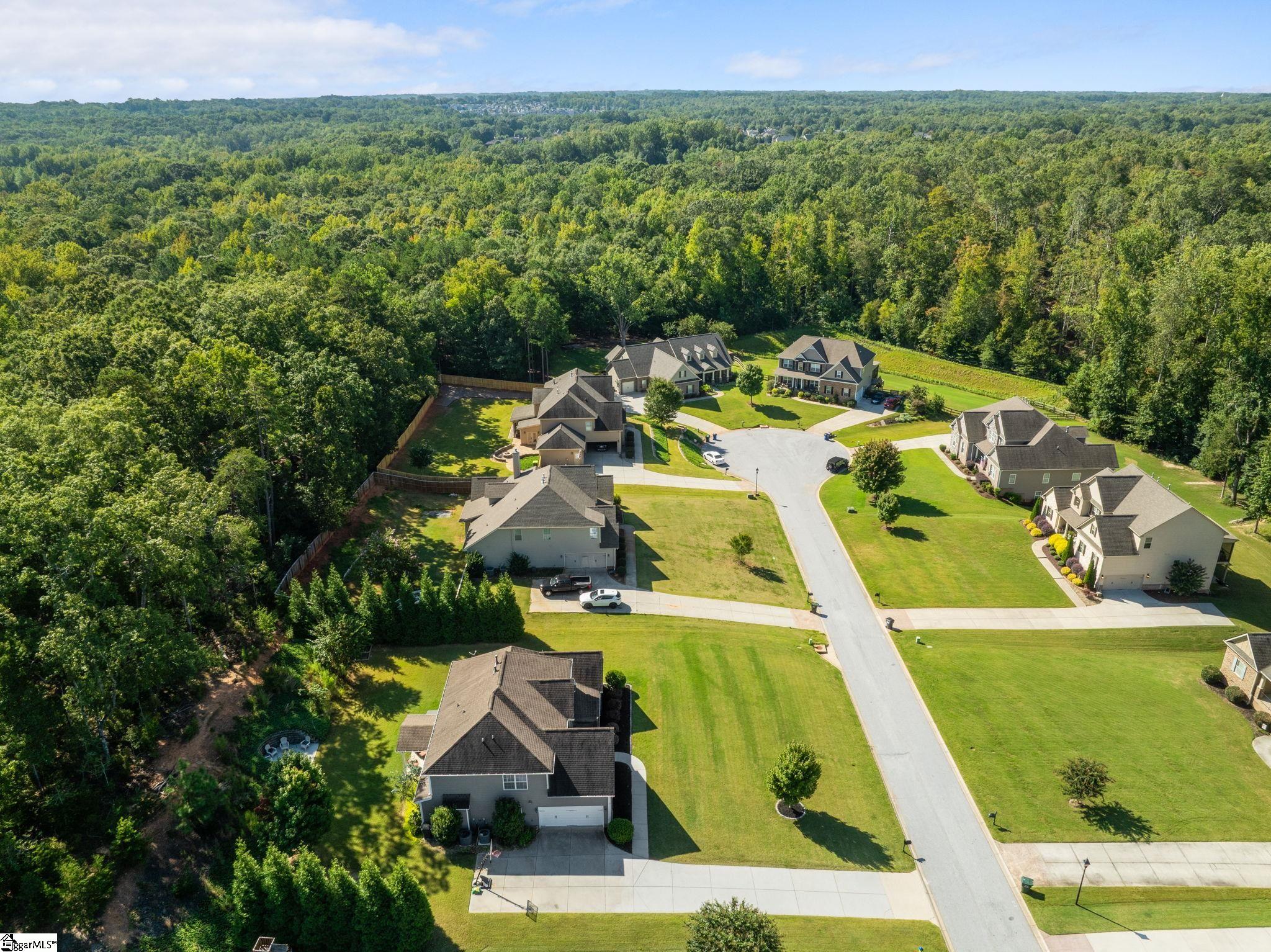 27 Laurelhart Lane Simpsonville, SC 29681