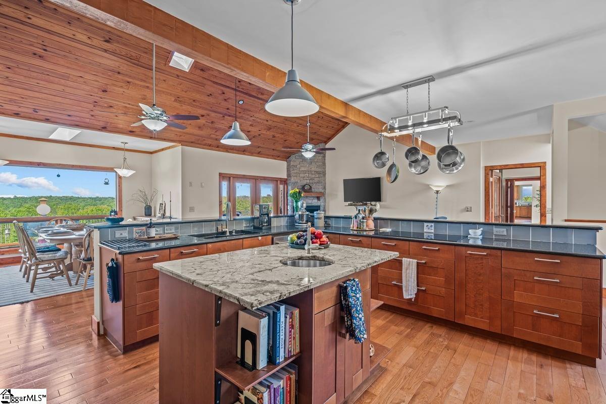 162 Riggins Bridge Road Liberty, SC 29657