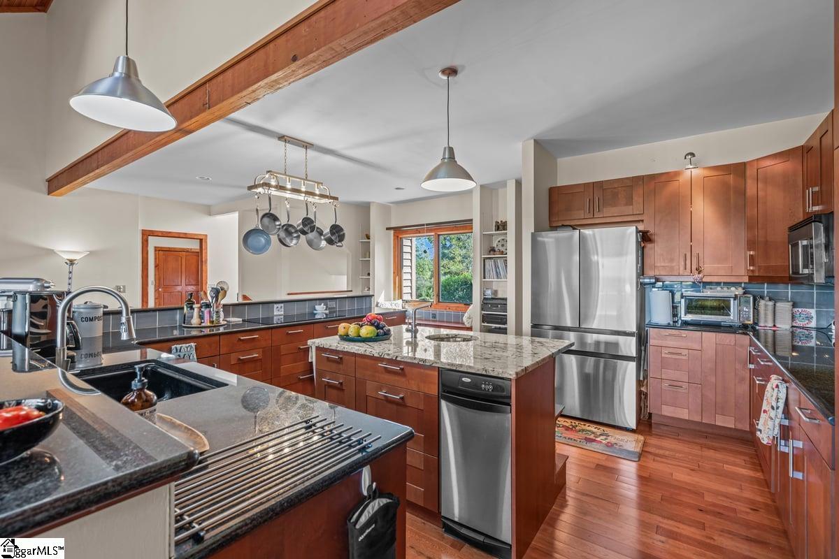 162 Riggins Bridge Road Liberty, SC 29657