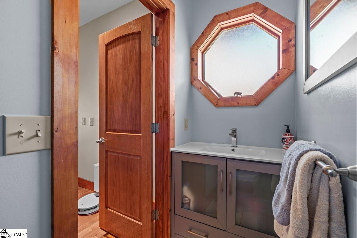 162 Riggins Bridge Road Liberty, SC 29657