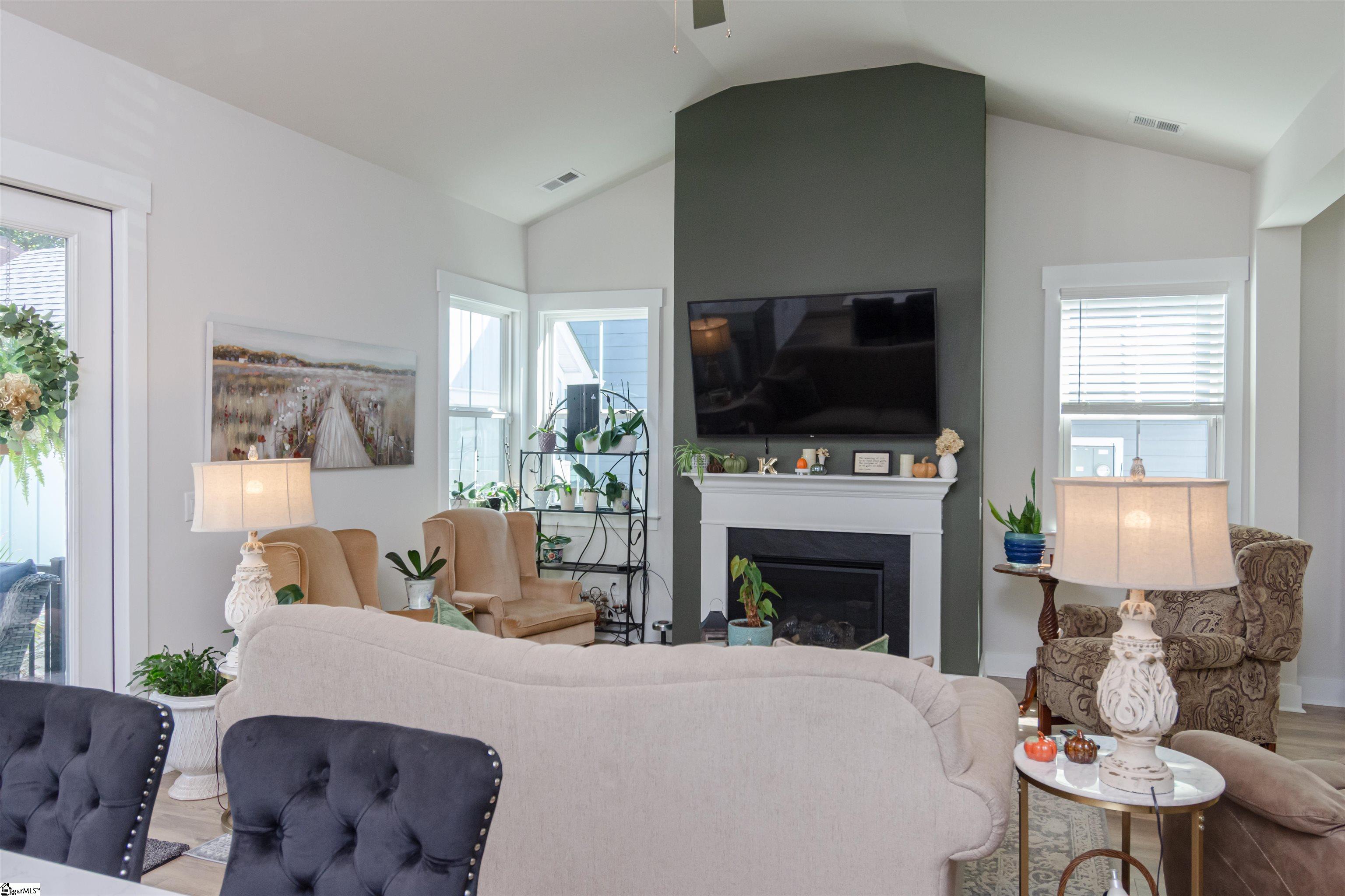 176 Rudisal Street Duncan, SC 29302