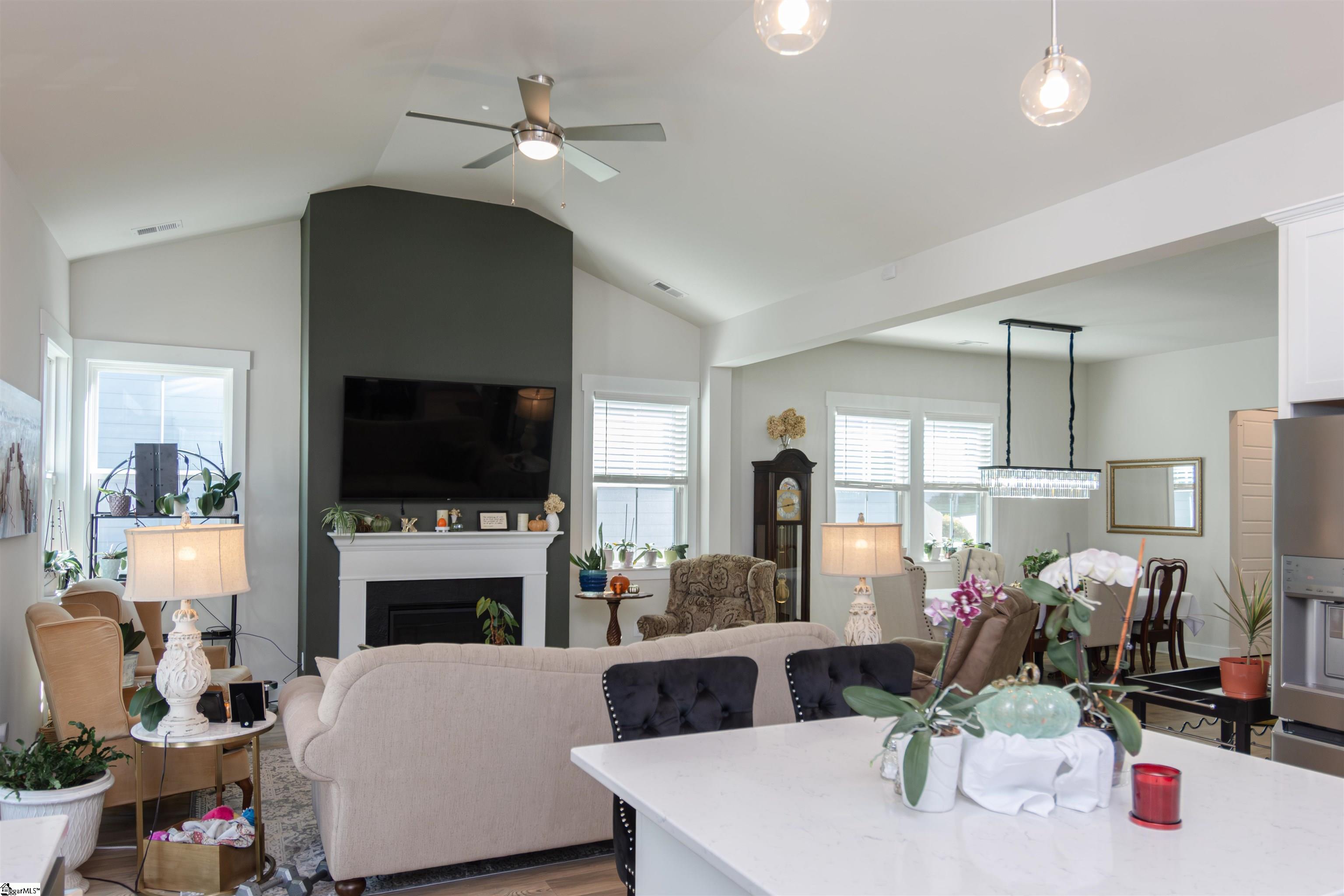 176 Rudisal Street Duncan, SC 29302