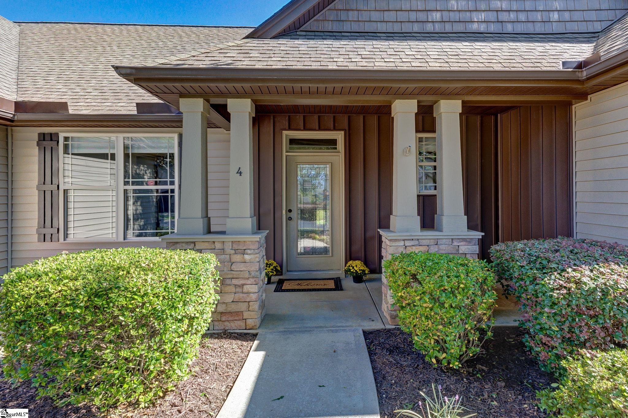 4 Dolerite Drive Taylors, SC 29687