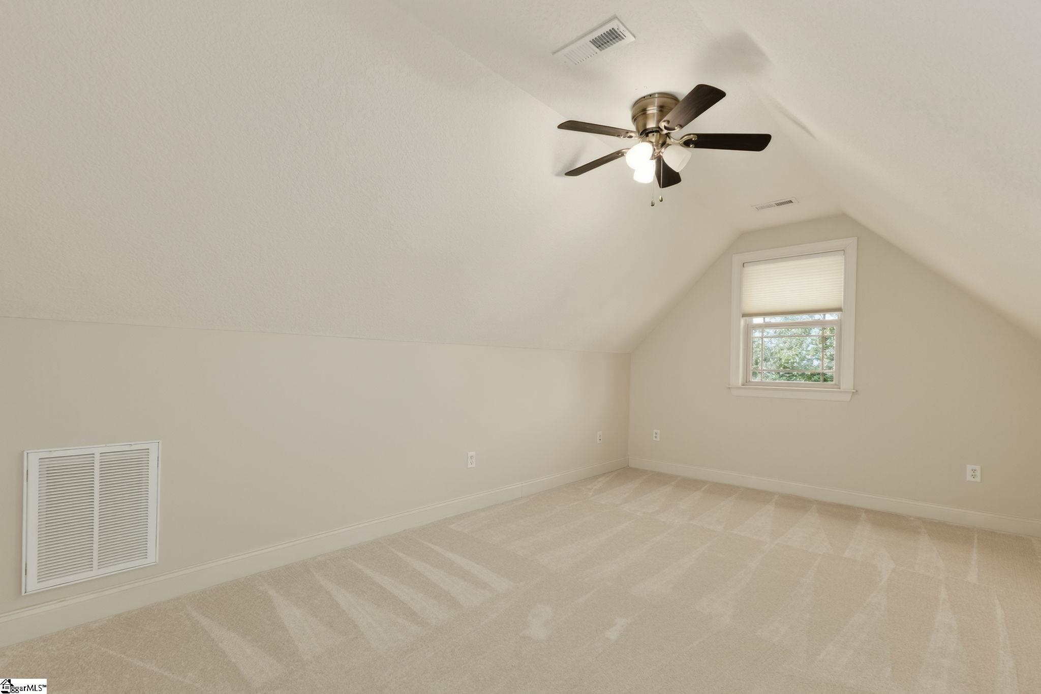 4 Dolerite Drive Taylors, SC 29687