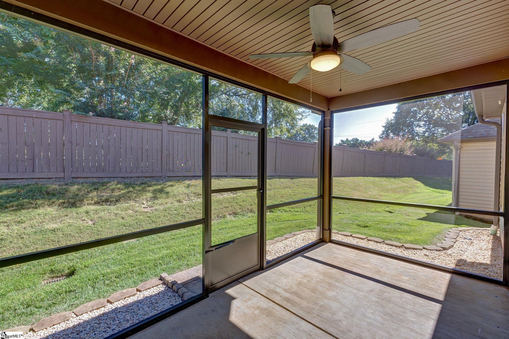 4 Dolerite Drive Taylors, SC 29687