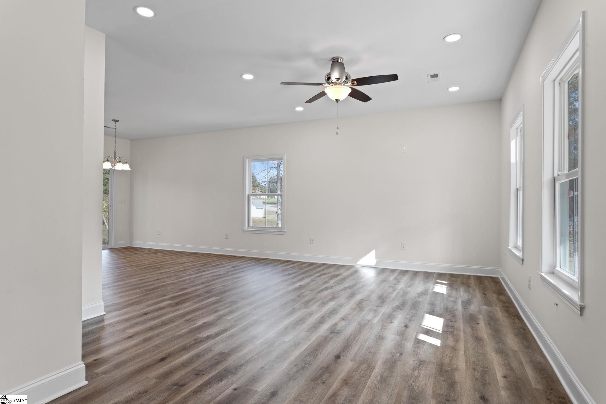 314 Forest Creek Drive Seneca, SC 29678