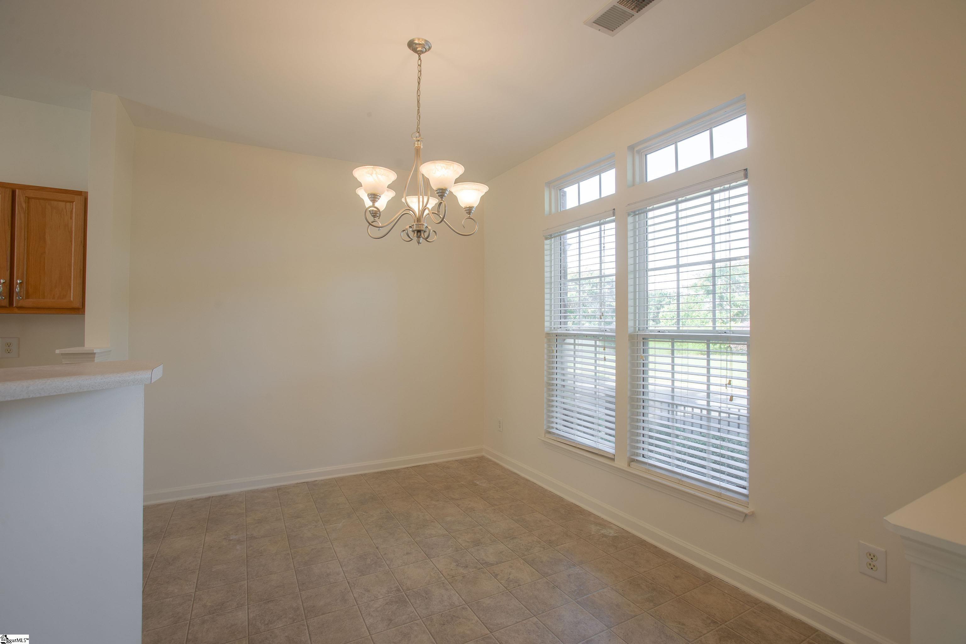 110 Auburn Top Lane Mauldin, SC 29662