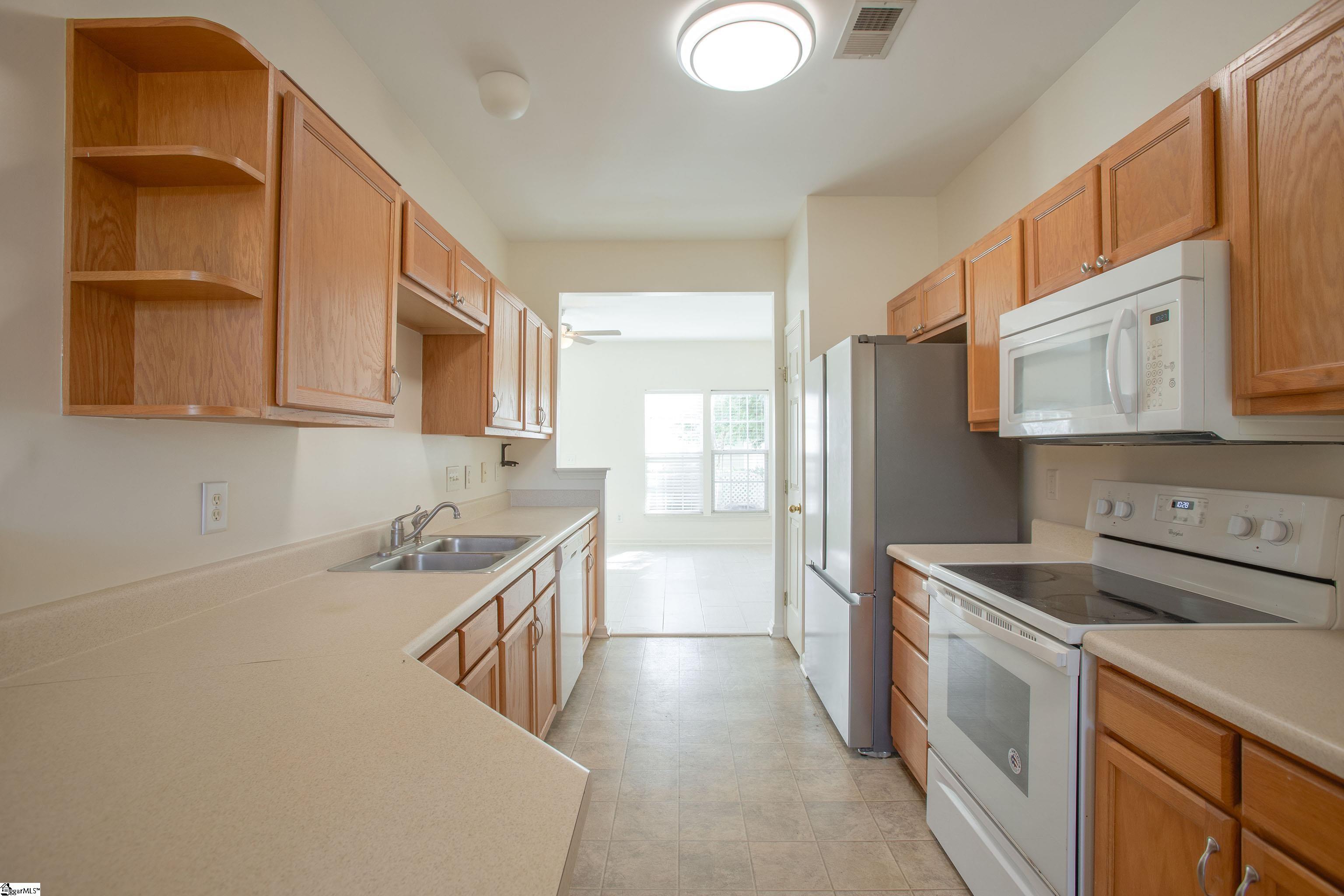 110 Auburn Top Lane Mauldin, SC 29662