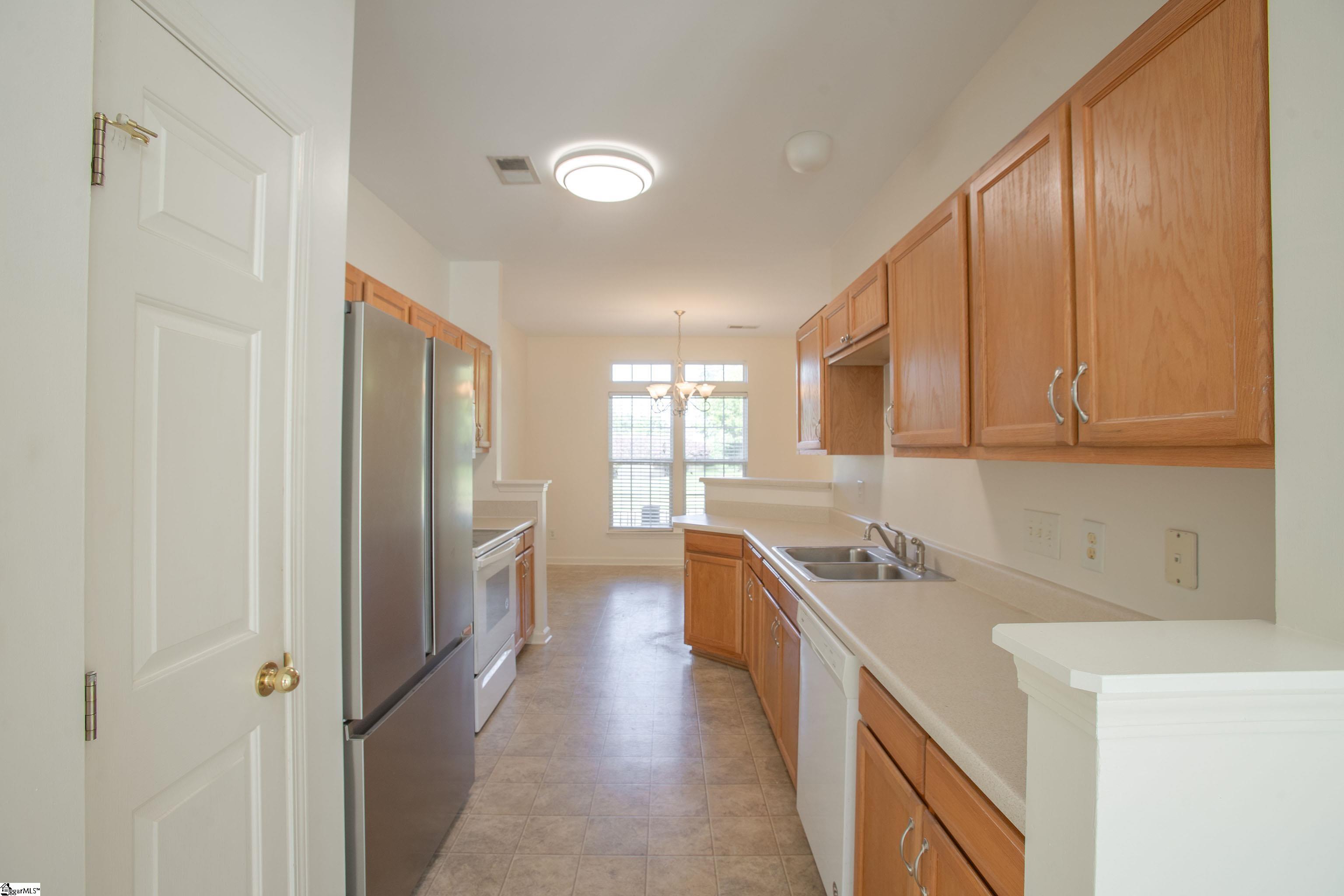 110 Auburn Top Lane Mauldin, SC 29662