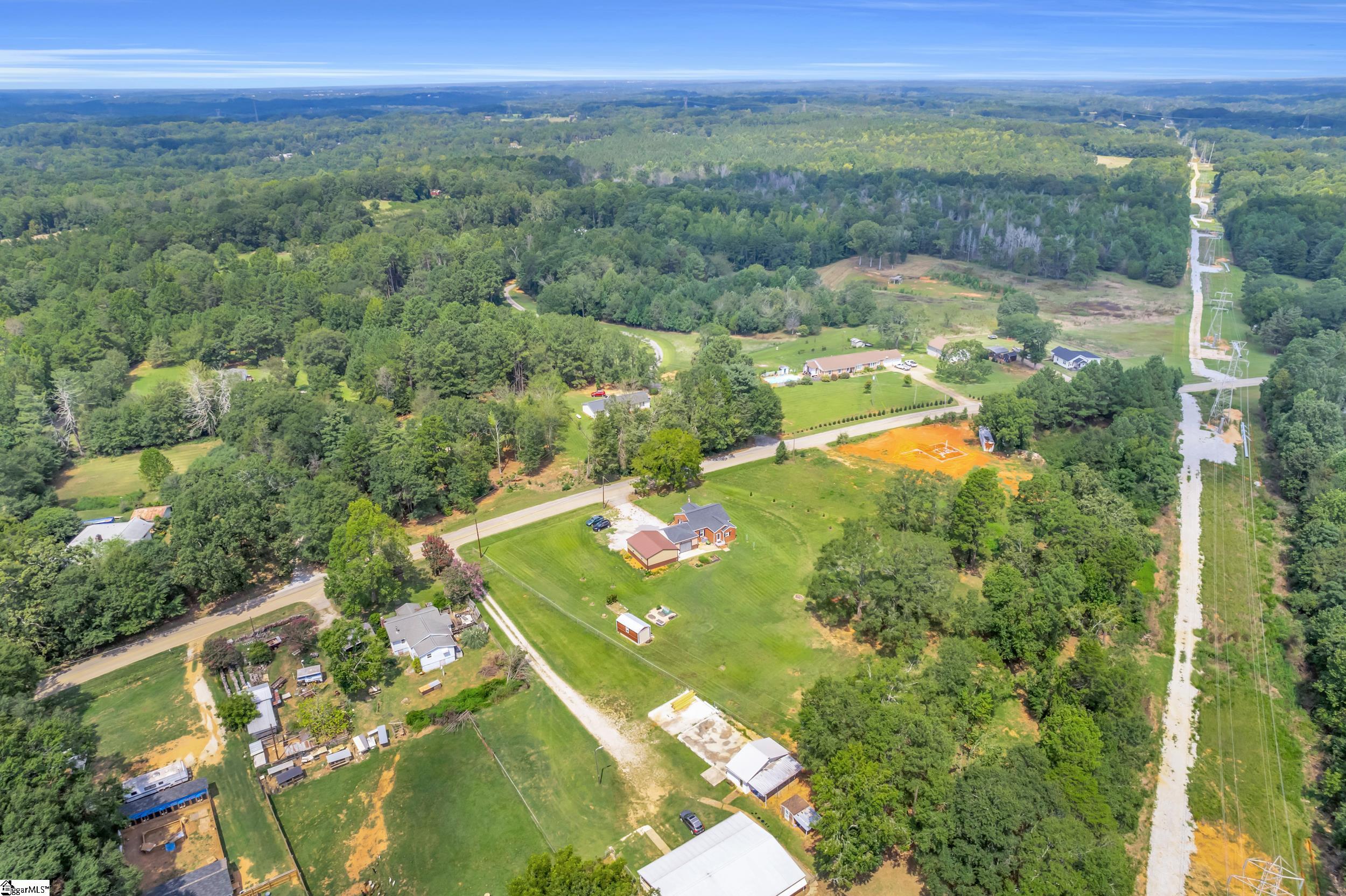 422 Old Georgia Road Pelzer, SC 29669