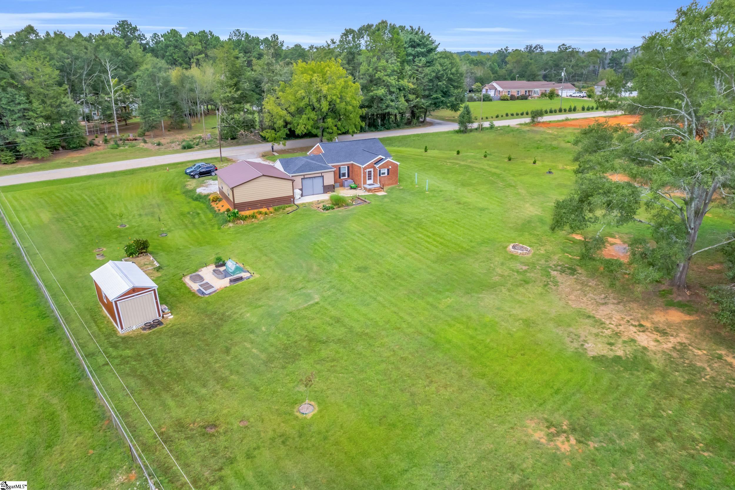 422 Old Georgia Road Pelzer, SC 29669