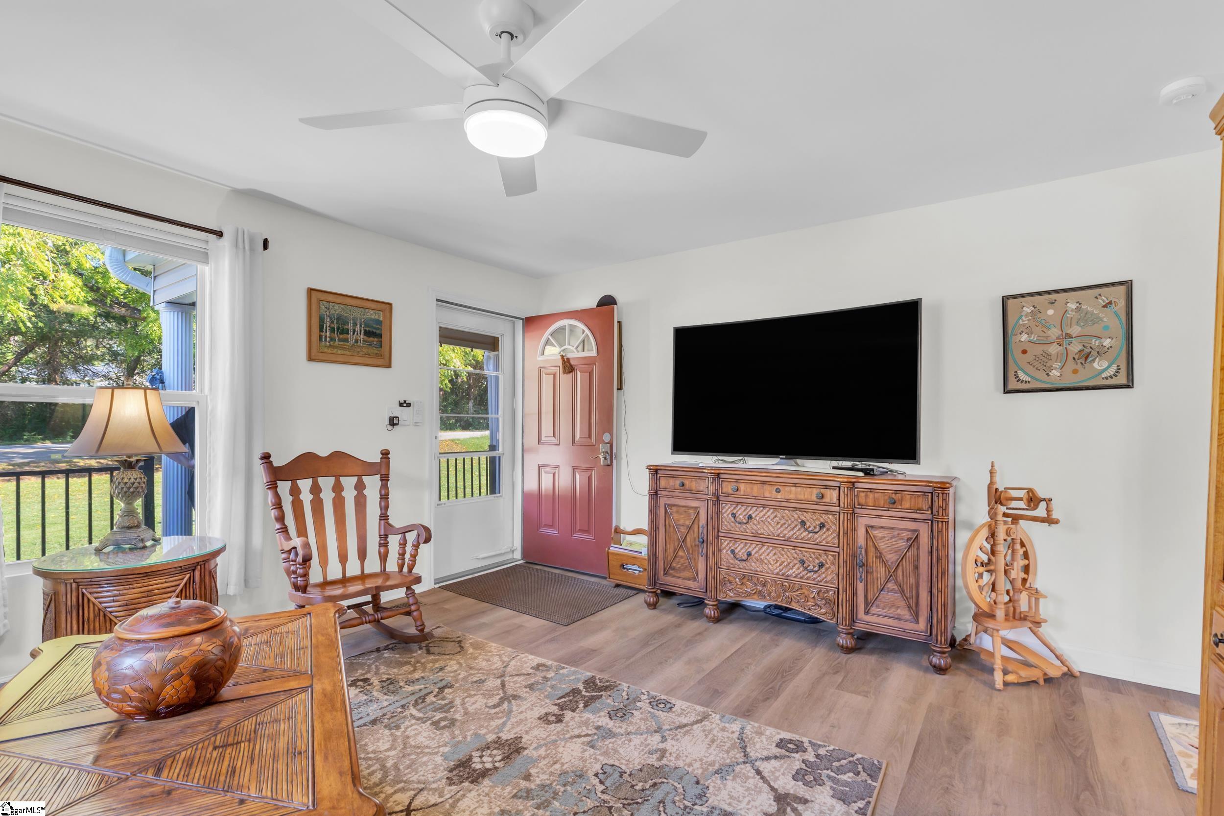 422 Old Georgia Road Pelzer, SC 29669