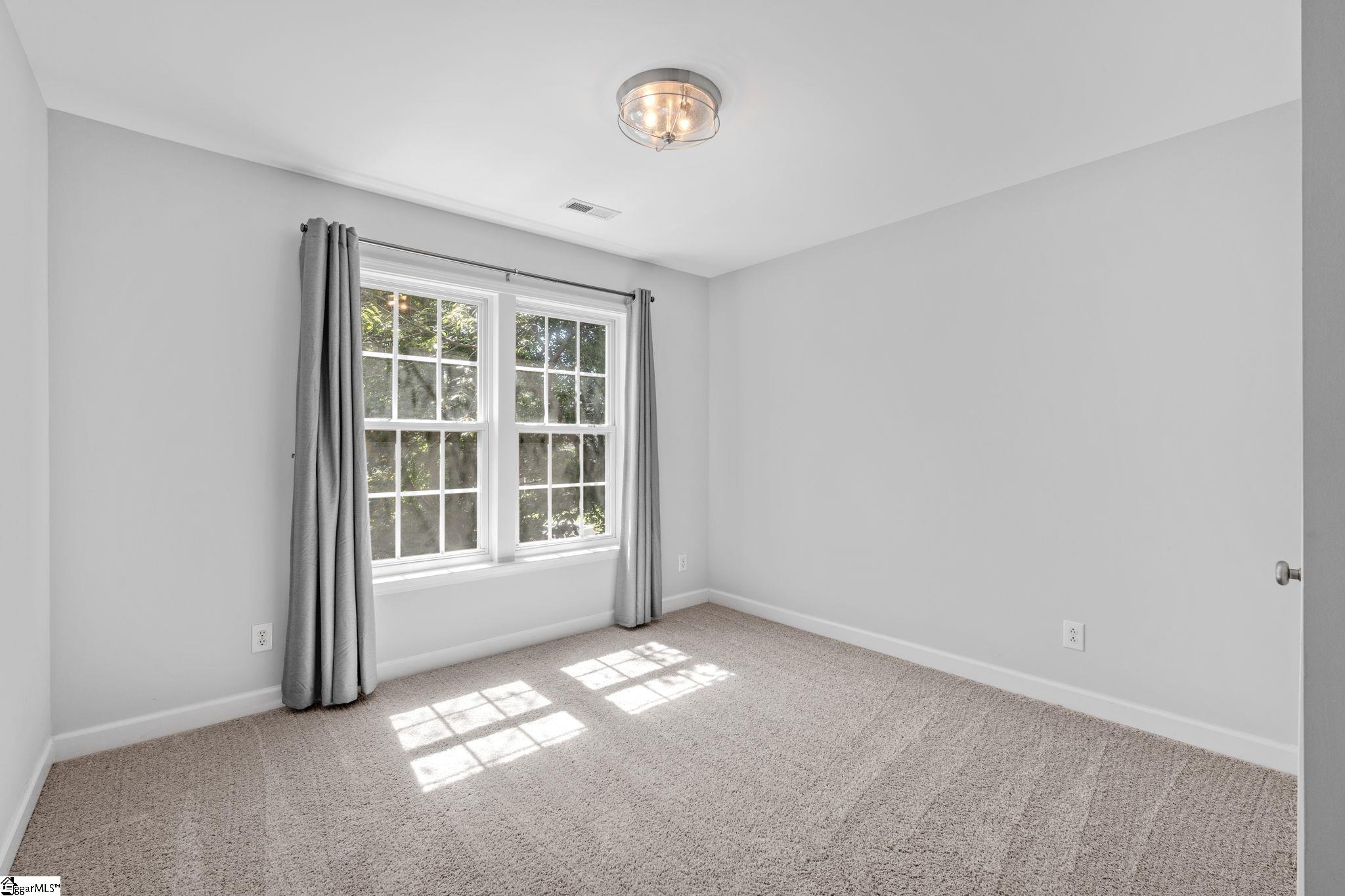 220 Huddersfield Drive Simpsonville, SC 29681