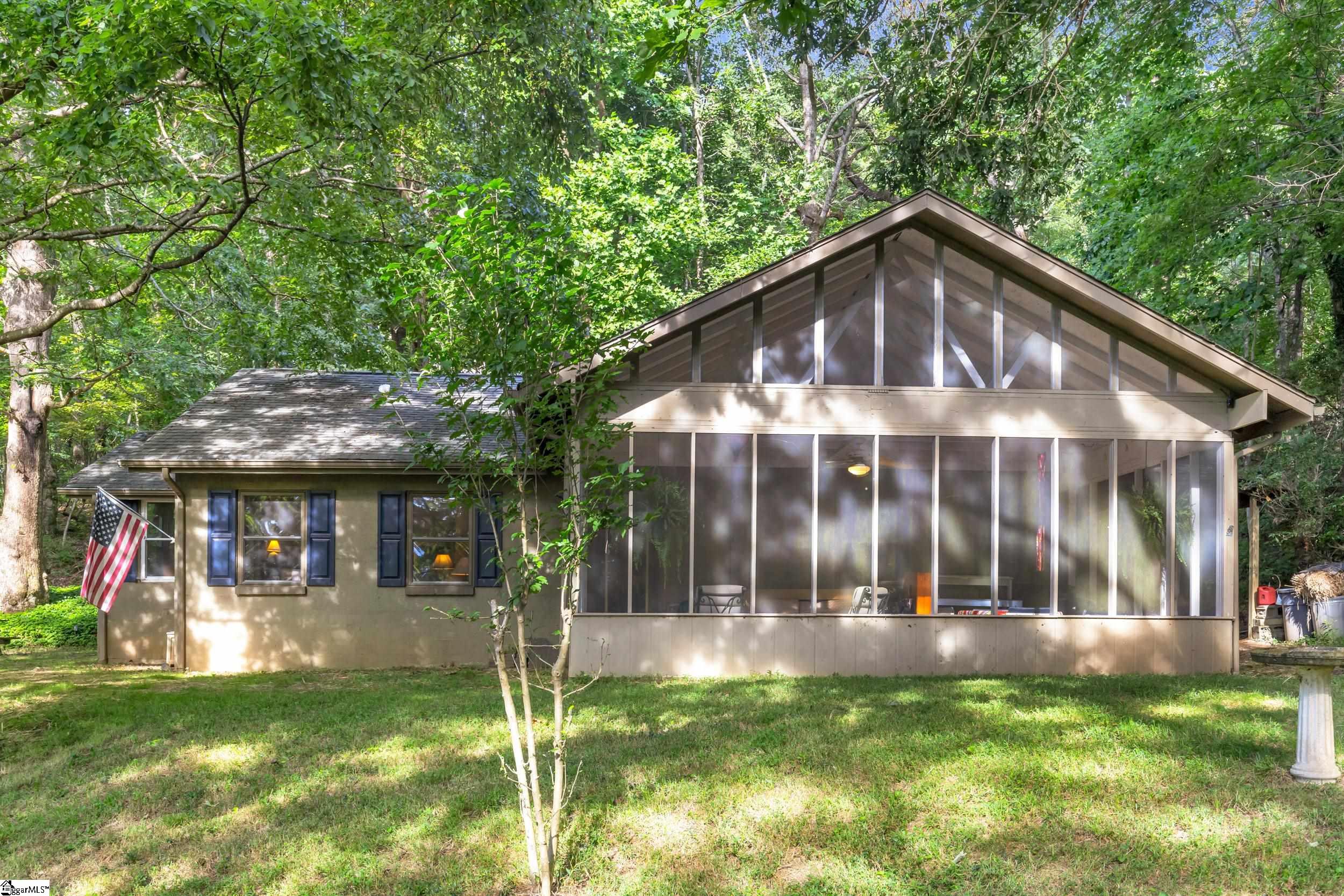 3605 Skyuka Mountain Road Columbus, NC 28722