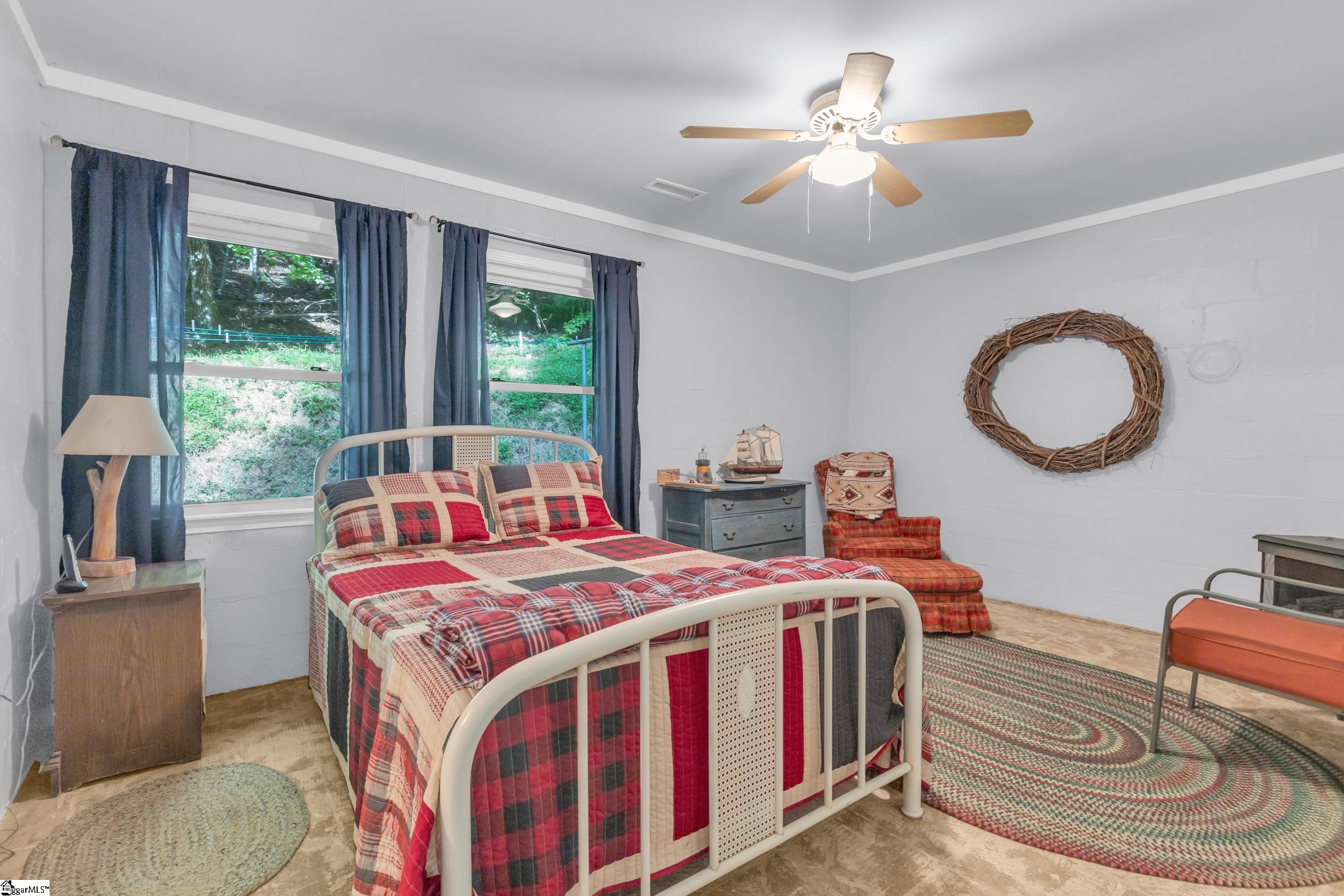 3605 Skyuka Mountain Road Columbus, NC 28722
