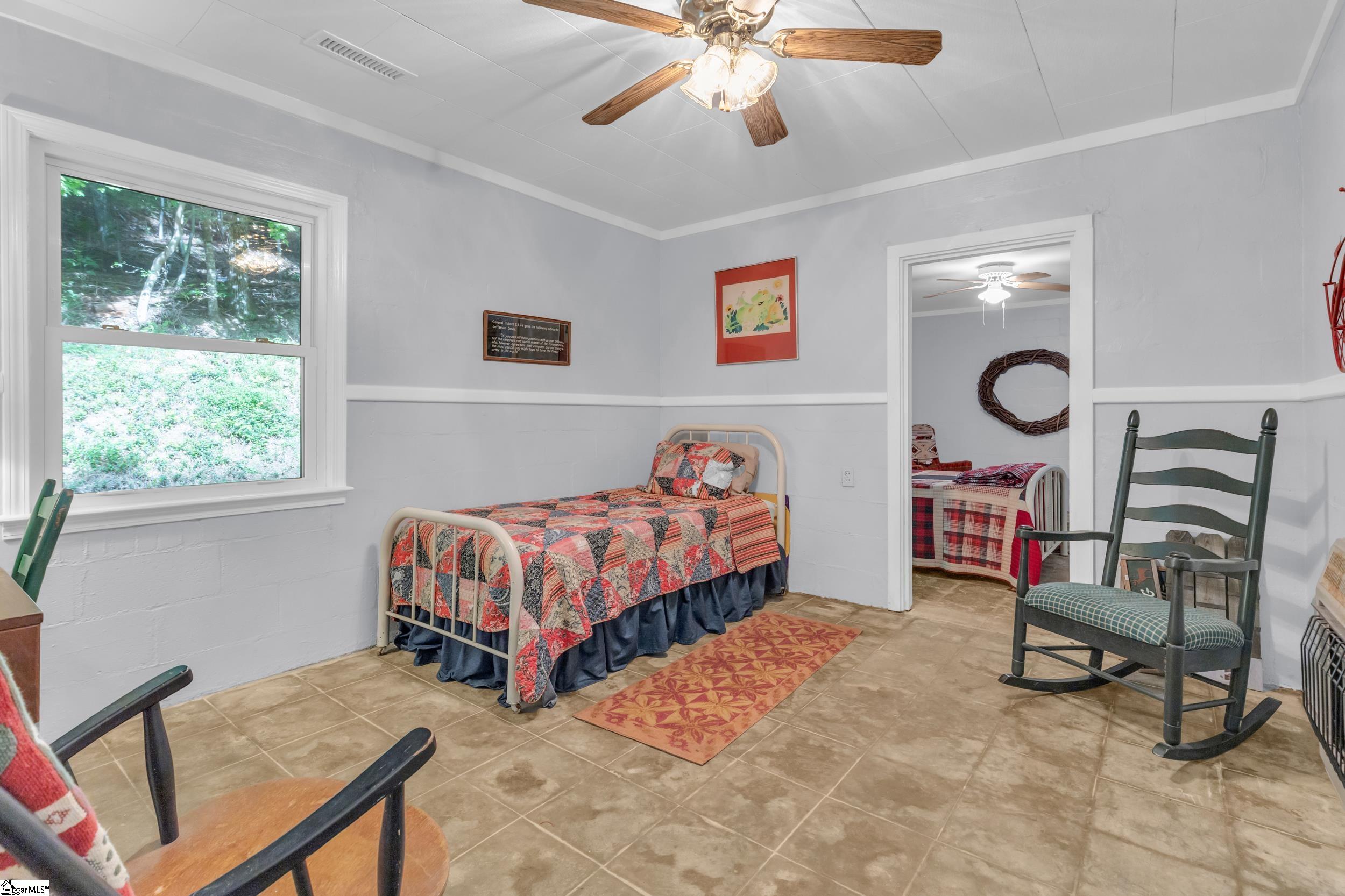 3605 Skyuka Mountain Road Columbus, NC 28722