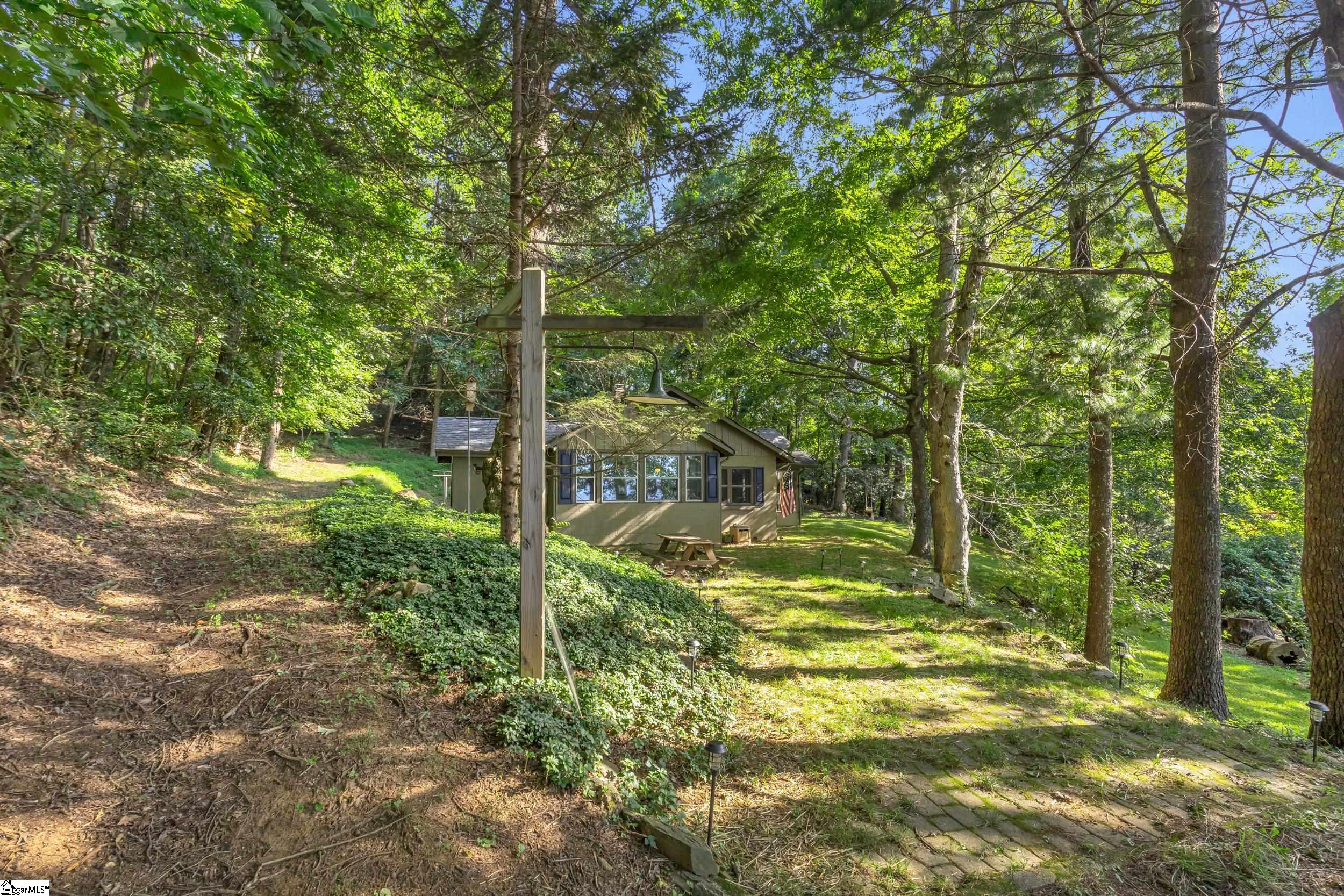 3605 Skyuka Mountain Road Columbus, NC 28722