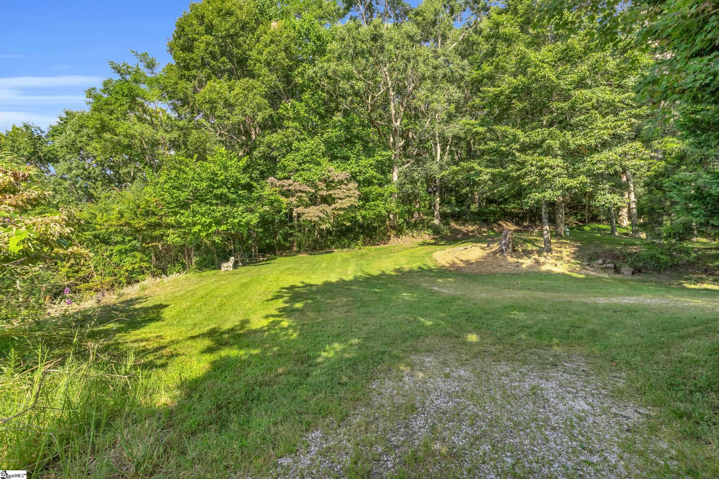 3605 Skyuka Mountain Road Columbus, NC 28722