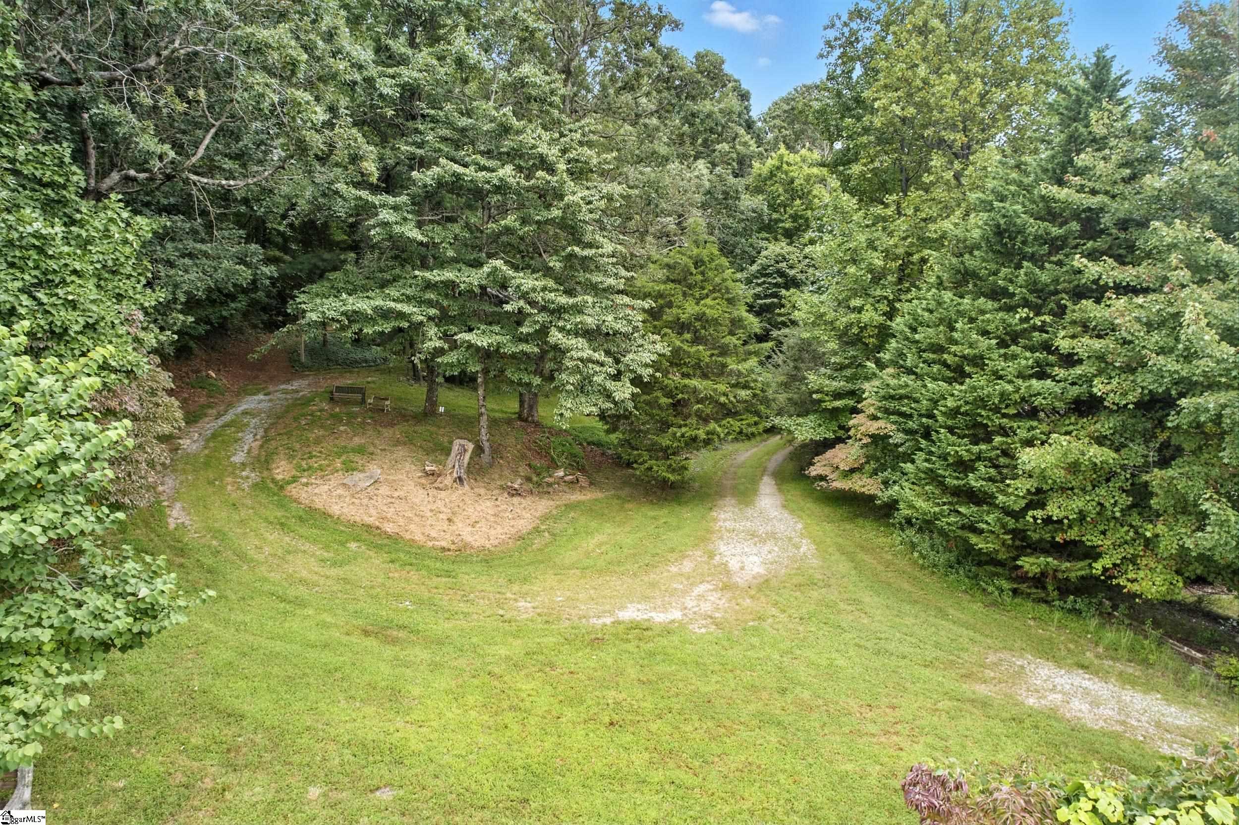 3605 Skyuka Mountain Road Columbus, NC 28722