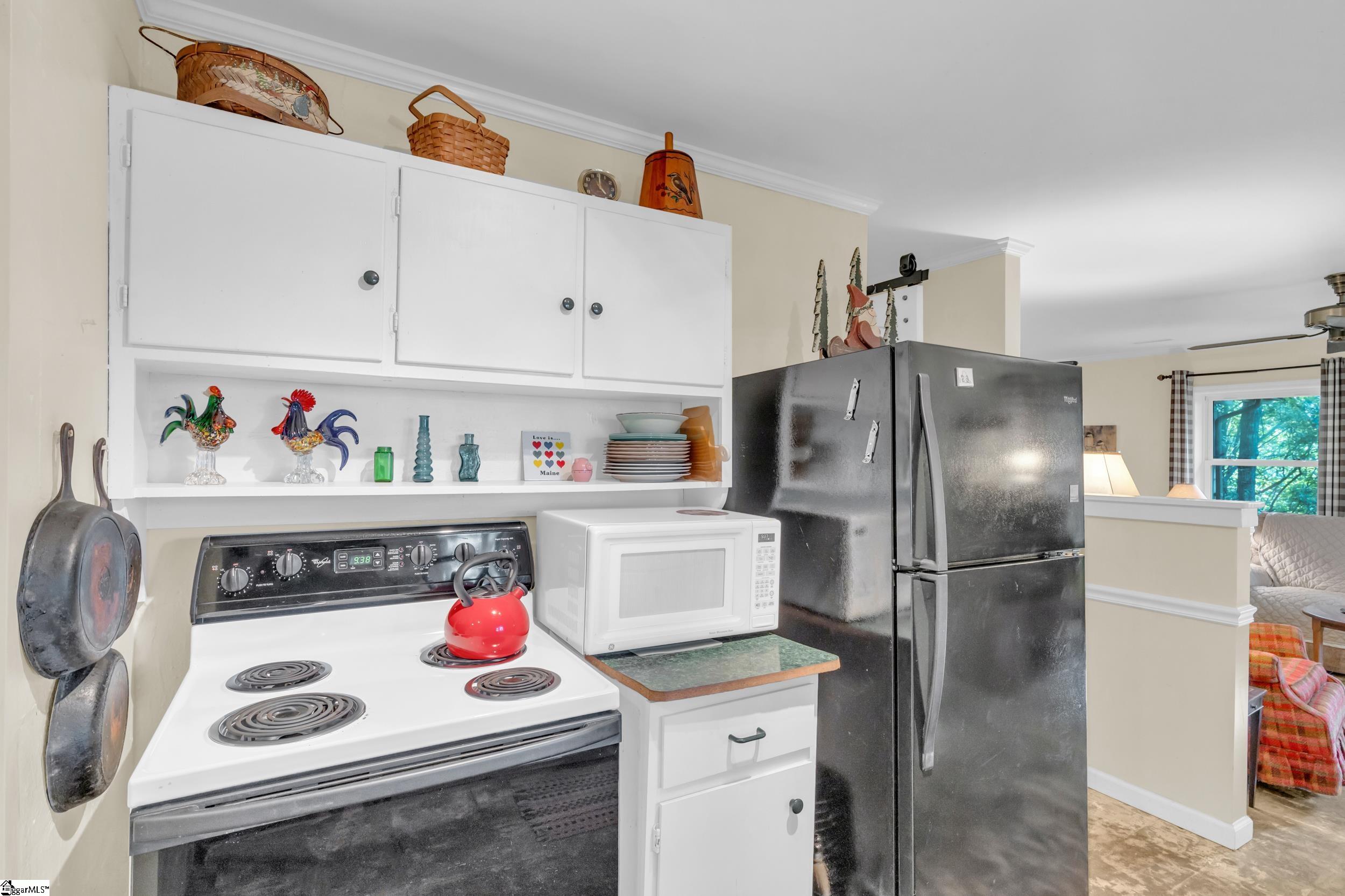 3605 Skyuka Mountain Road Columbus, NC 28722