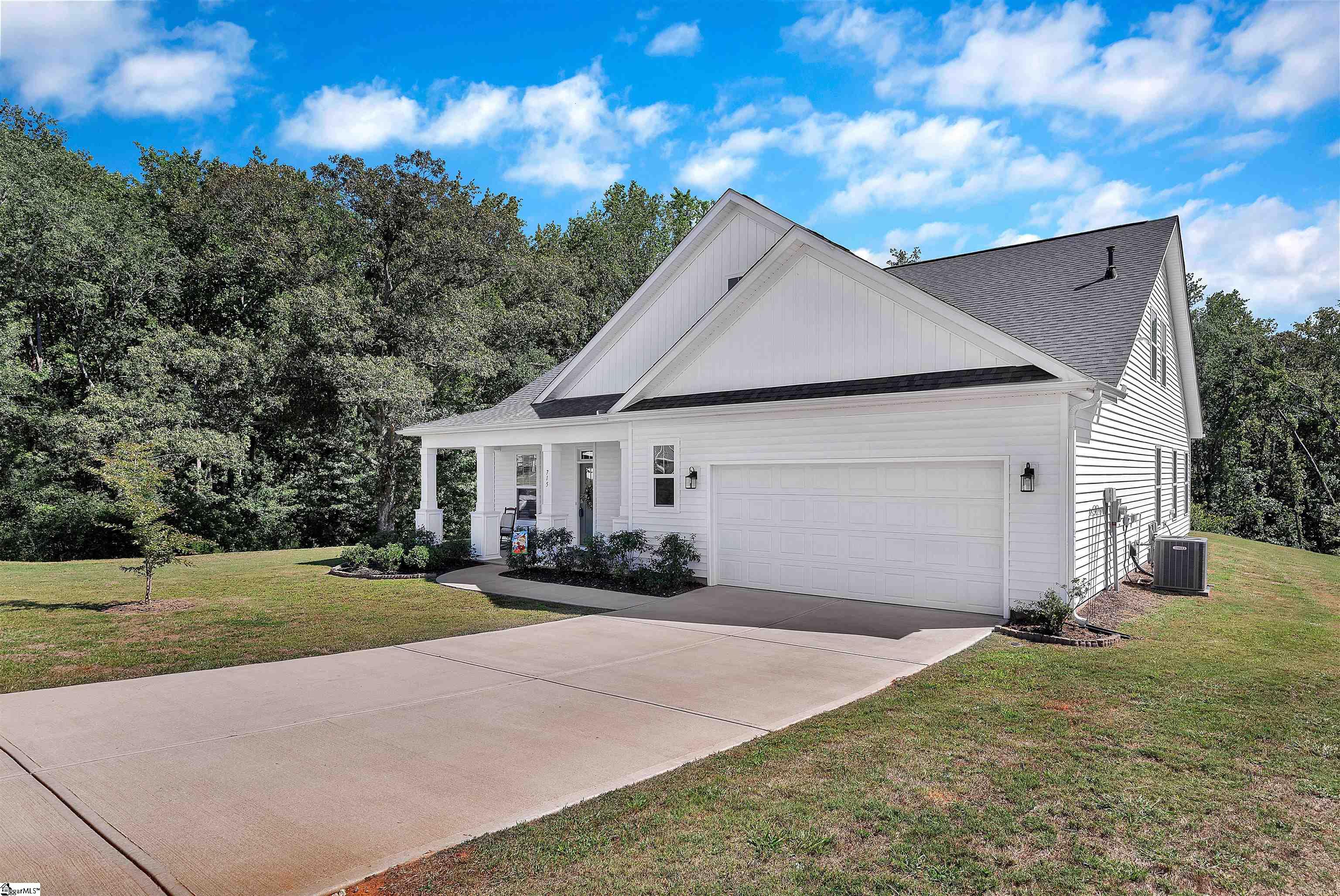 715 Oak Hill Lane Belton, SC 29627