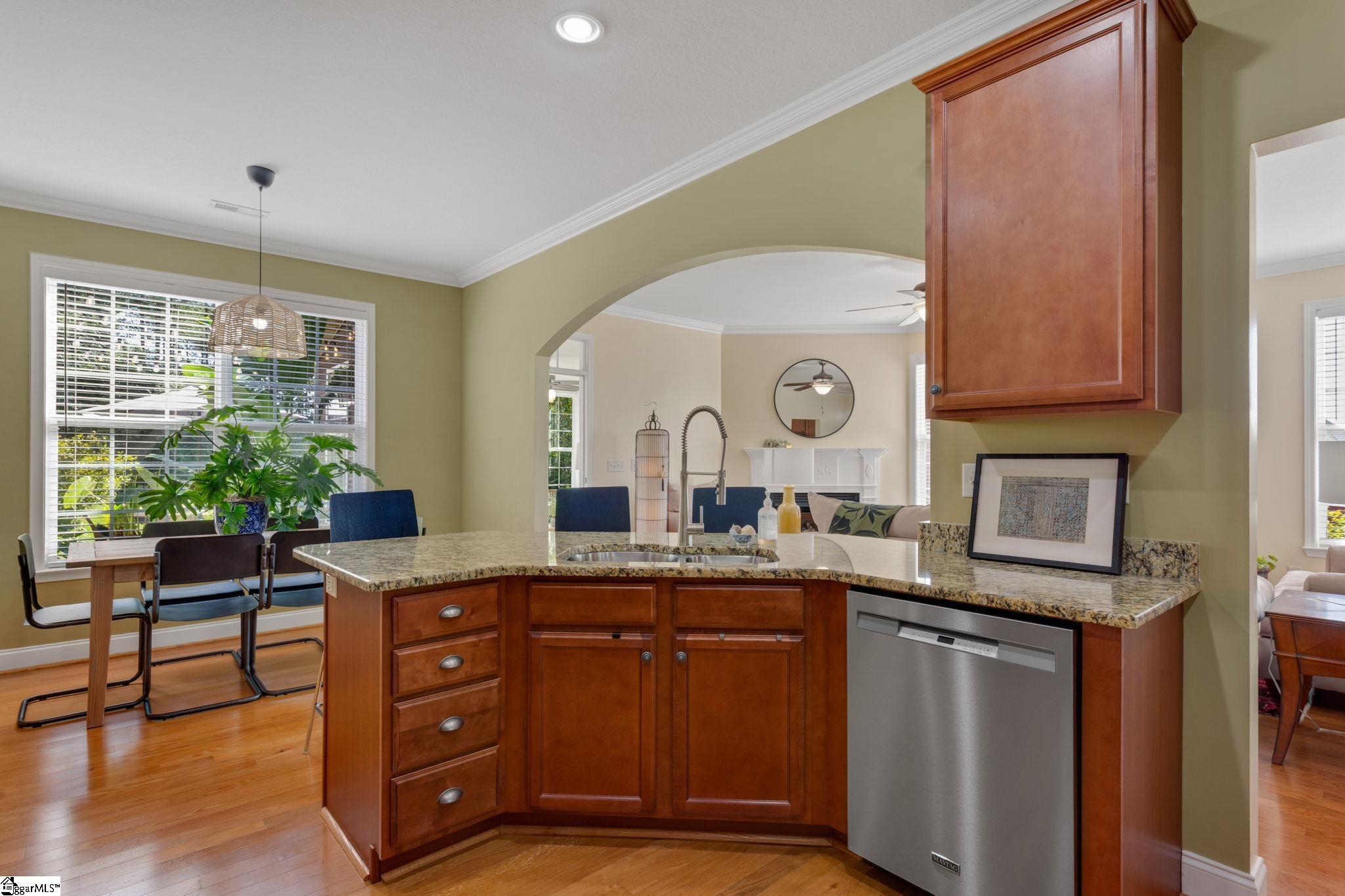 40 Stoneledges Lane Taylors, SC 29687
