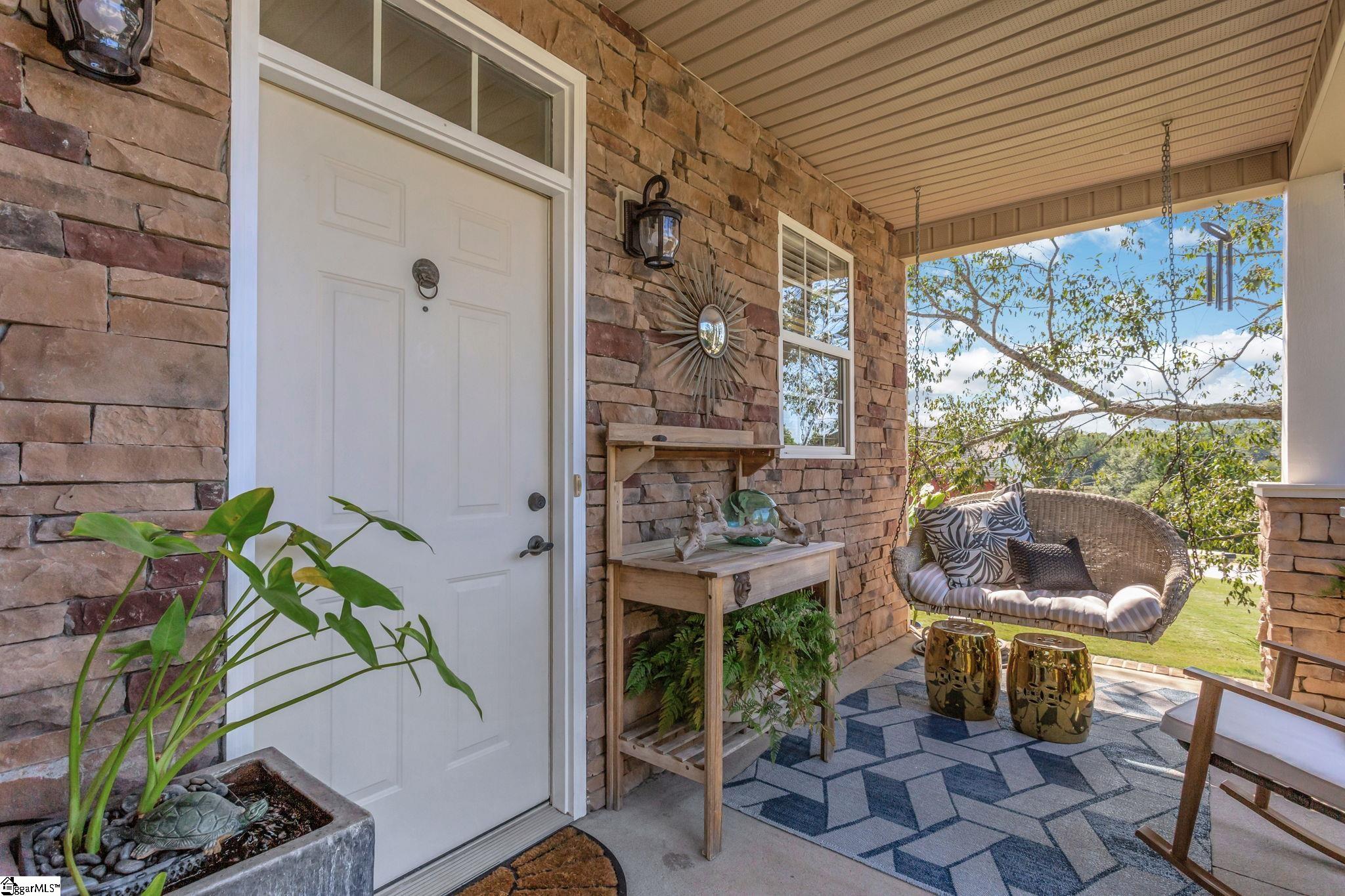 40 Stoneledges Lane Taylors, SC 29687