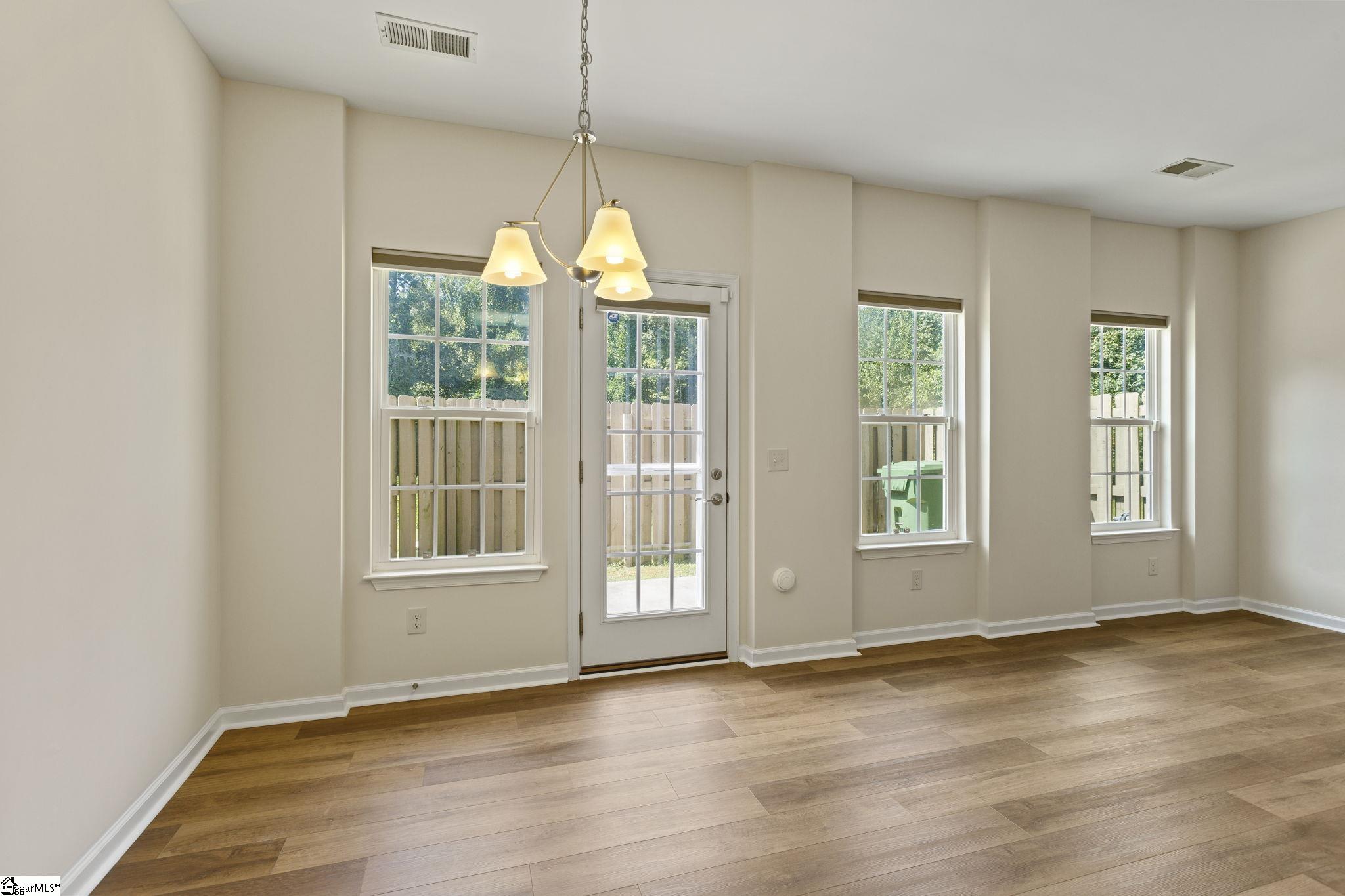 468 Woodbark Court Mauldin, SC 29662