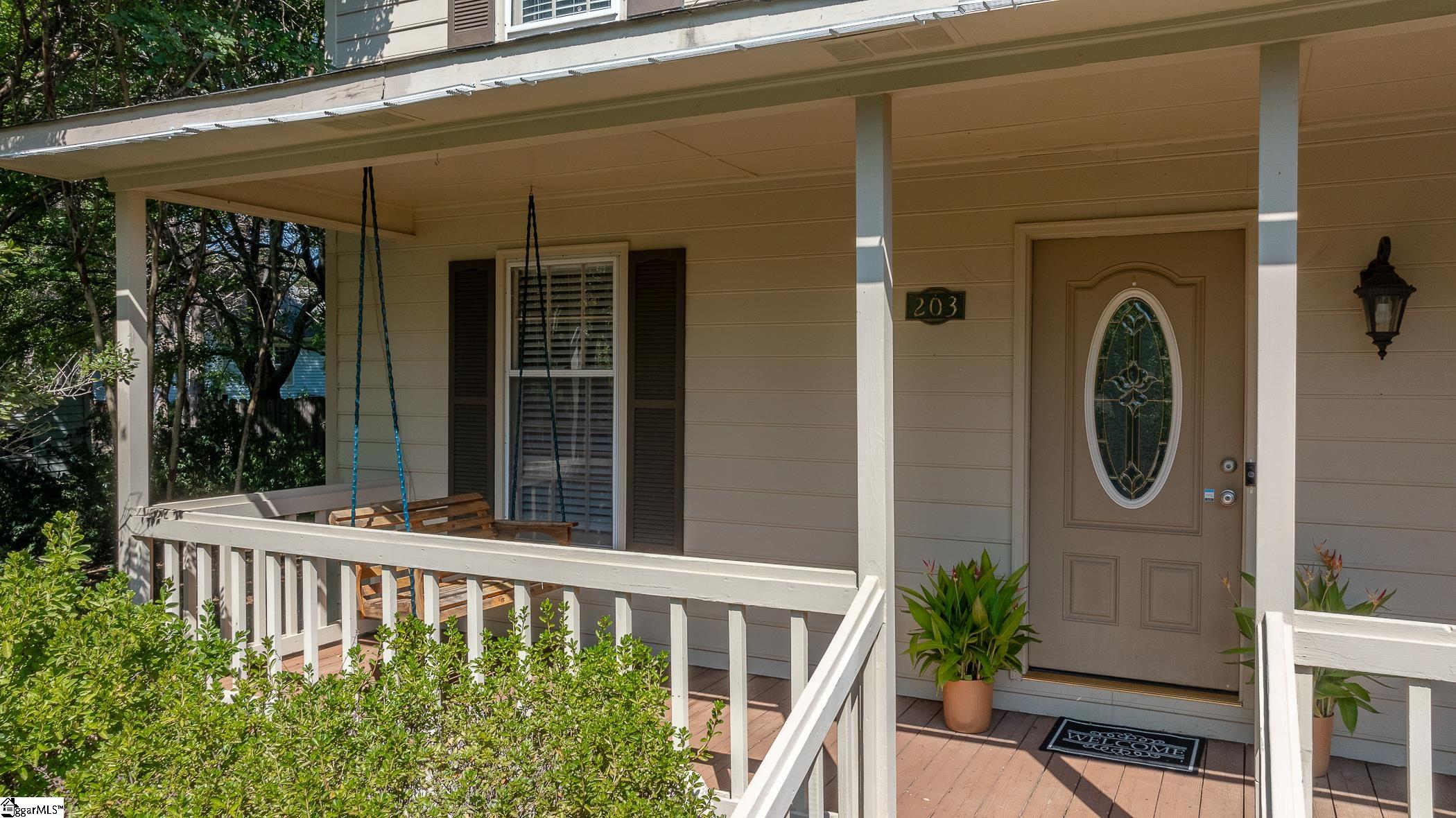 203 Camellia Lane Simpsonville, SC 29681