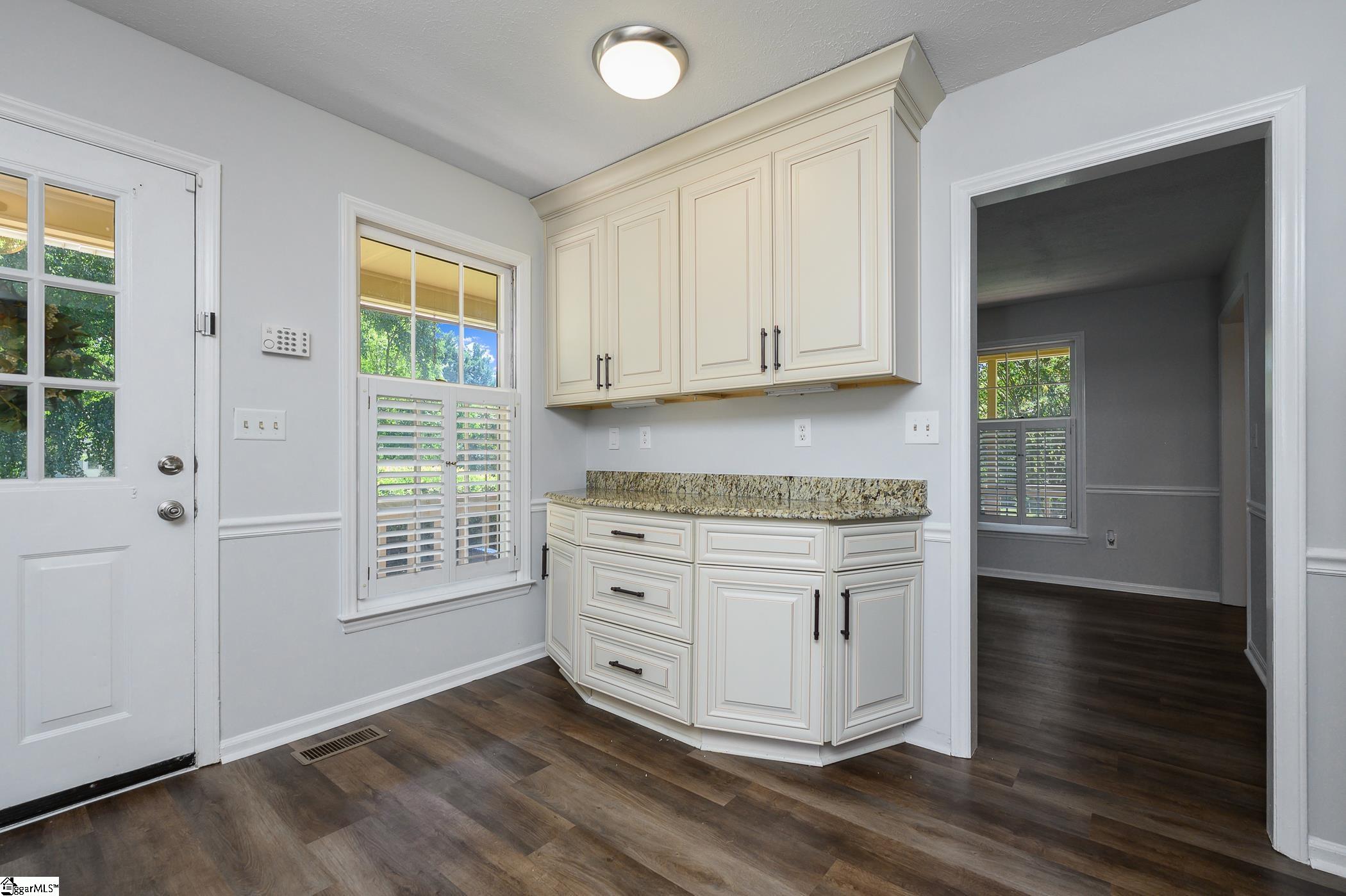 203 Camellia Lane Simpsonville, SC 29681