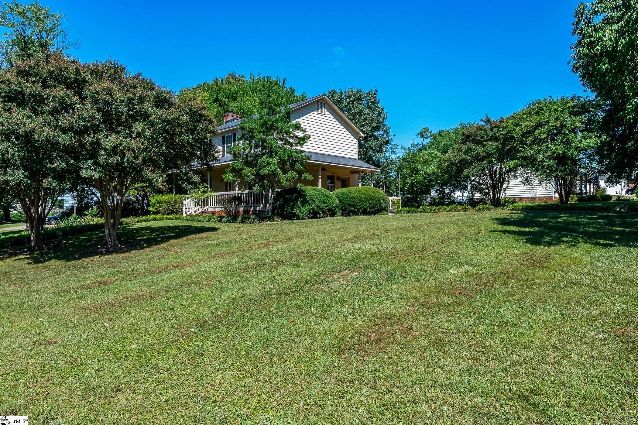 203 Camellia Lane Simpsonville, SC 29681